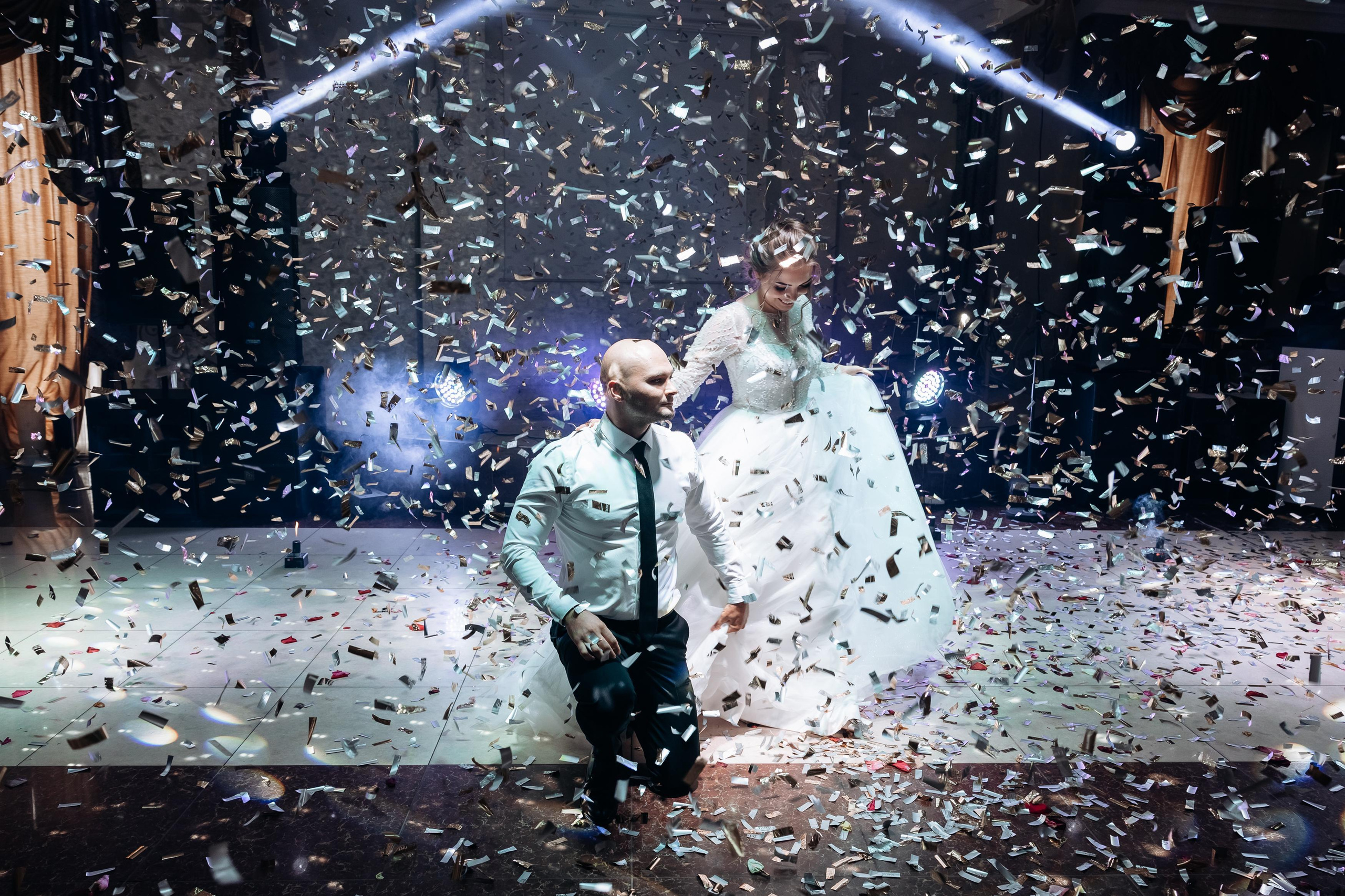 Свадебная фотосессия в басейне. Свадебный фотограф Луганск Андрей Кийко Краснодар