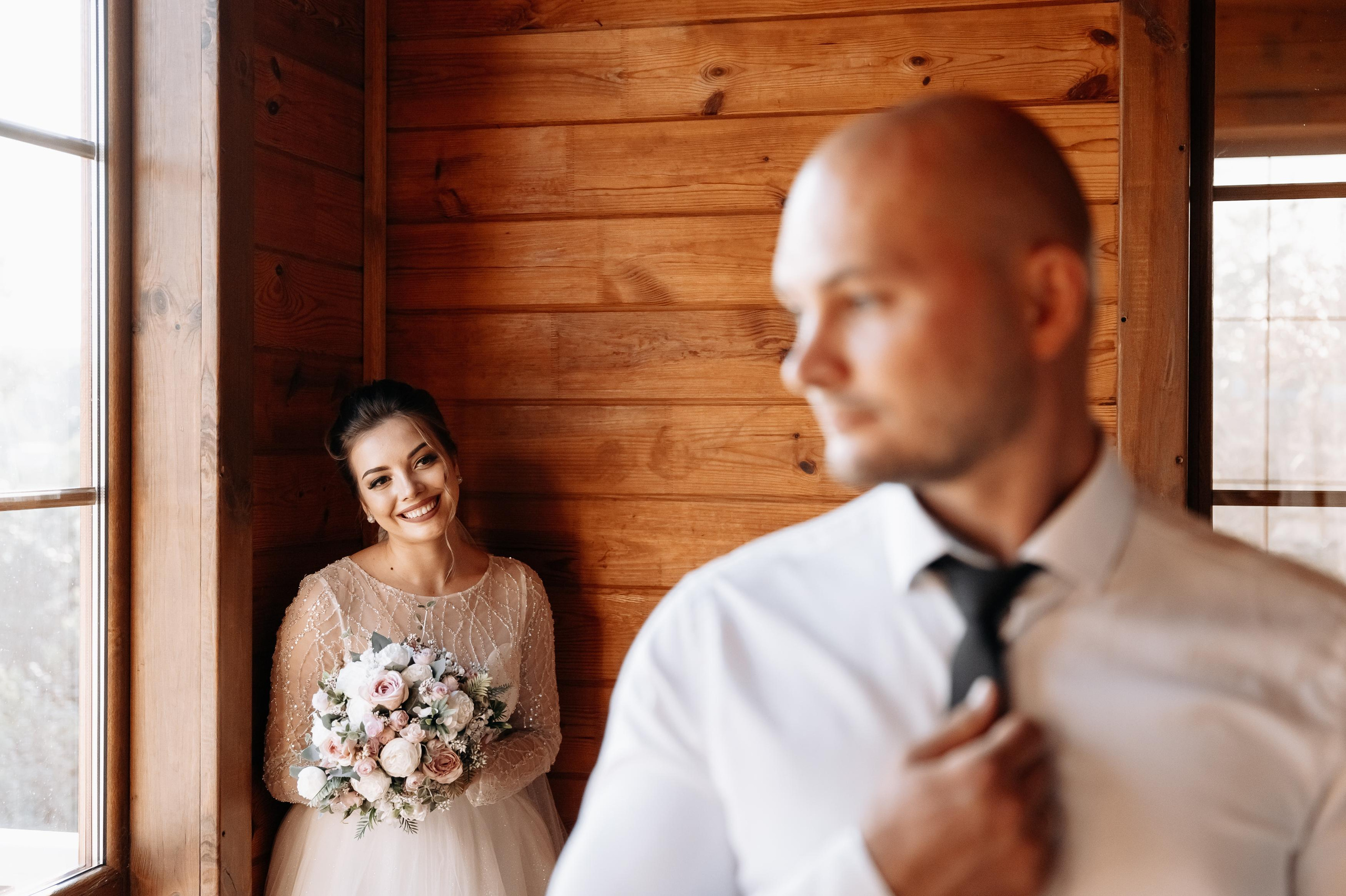 Свадебная фотосессия в басейне. Свадебный фотограф Луганск Андрей Кийко Краснодар