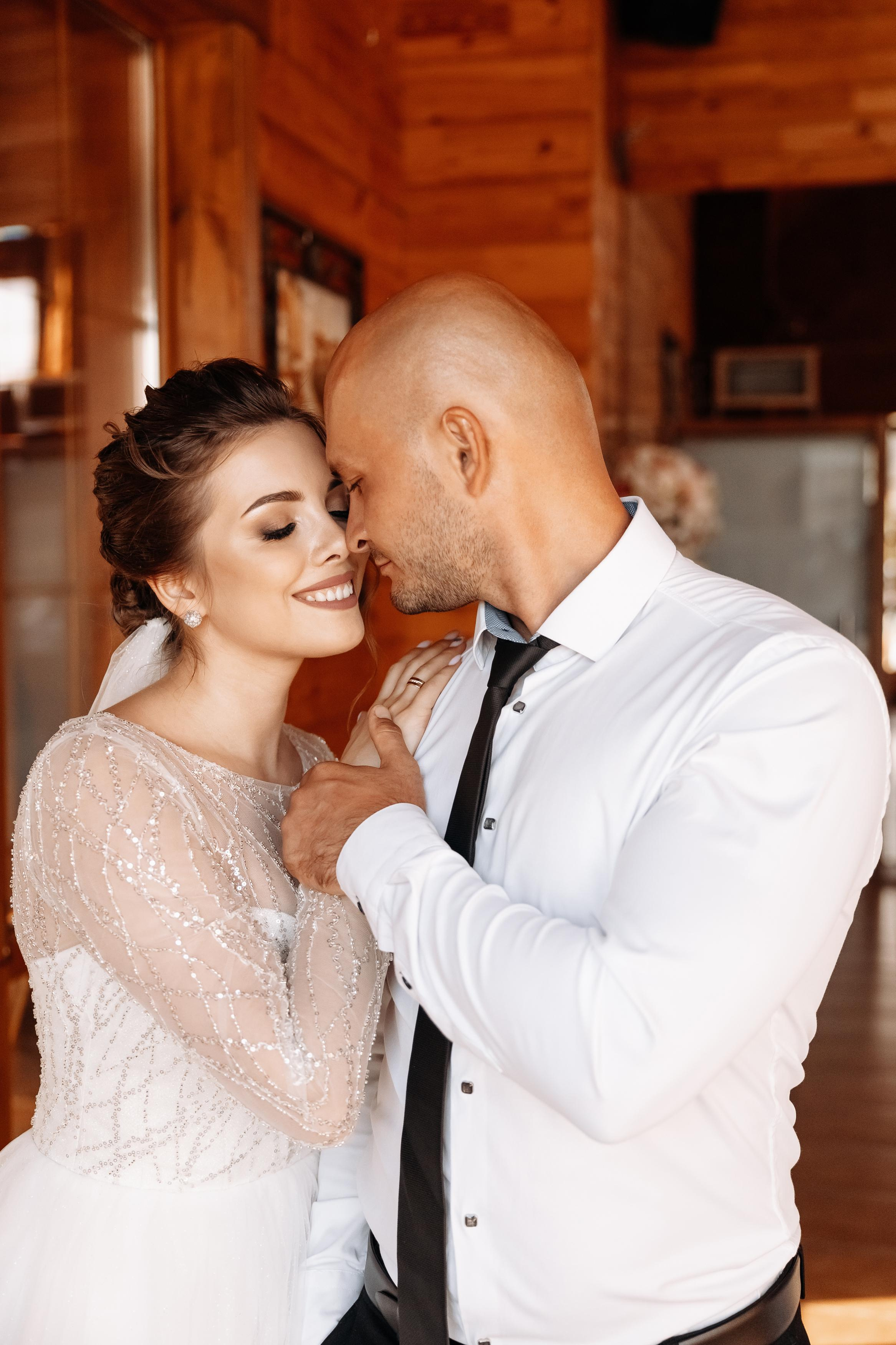 Свадебная фотосессия в басейне. Свадебный фотограф Луганск Андрей Кийко Краснодар