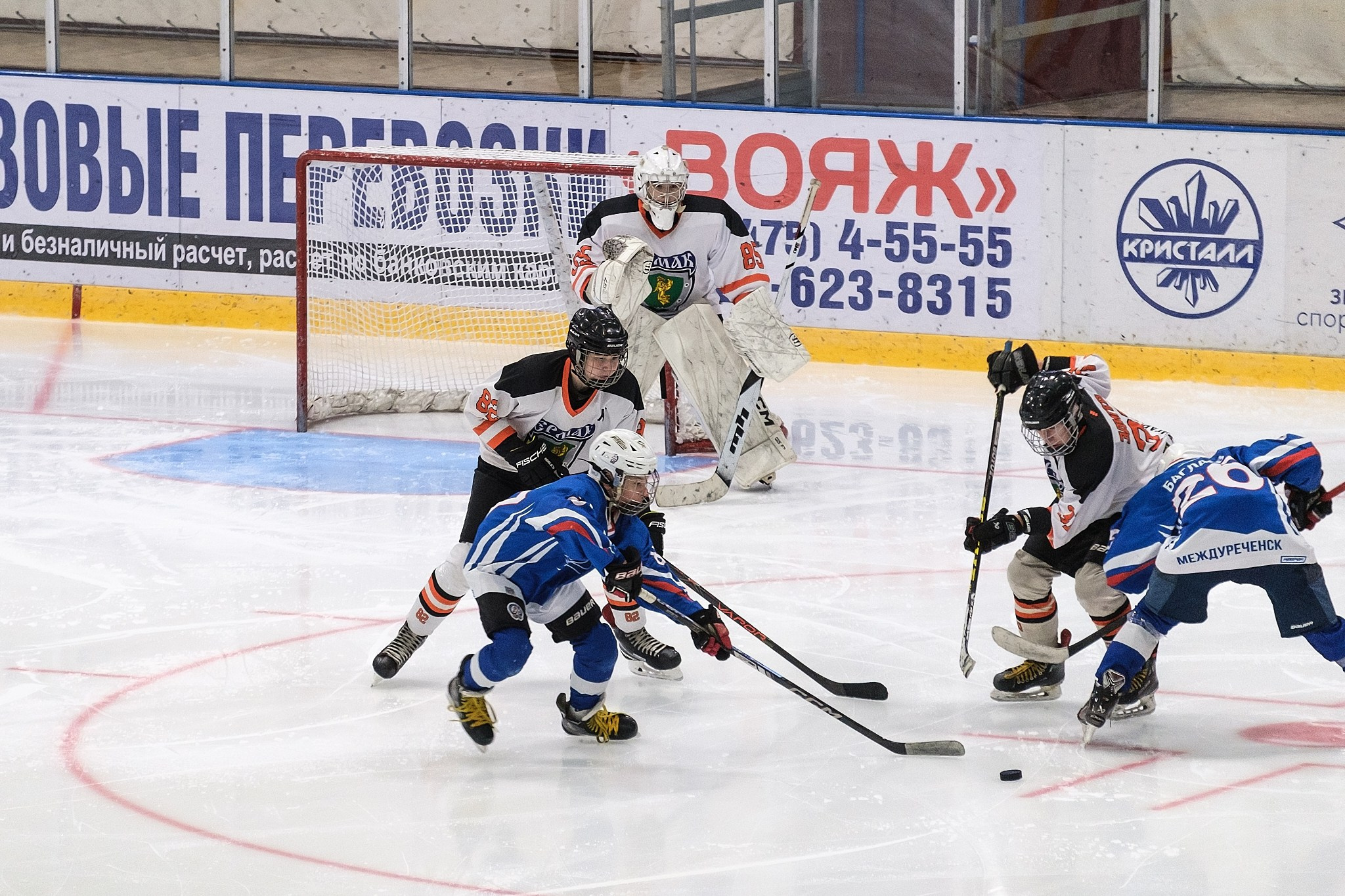Хоккейный матч Вымпел-2011 (Междуреченск) vs Ермак (Ангарск) — фотограф в Междуреченске Никита Максимов