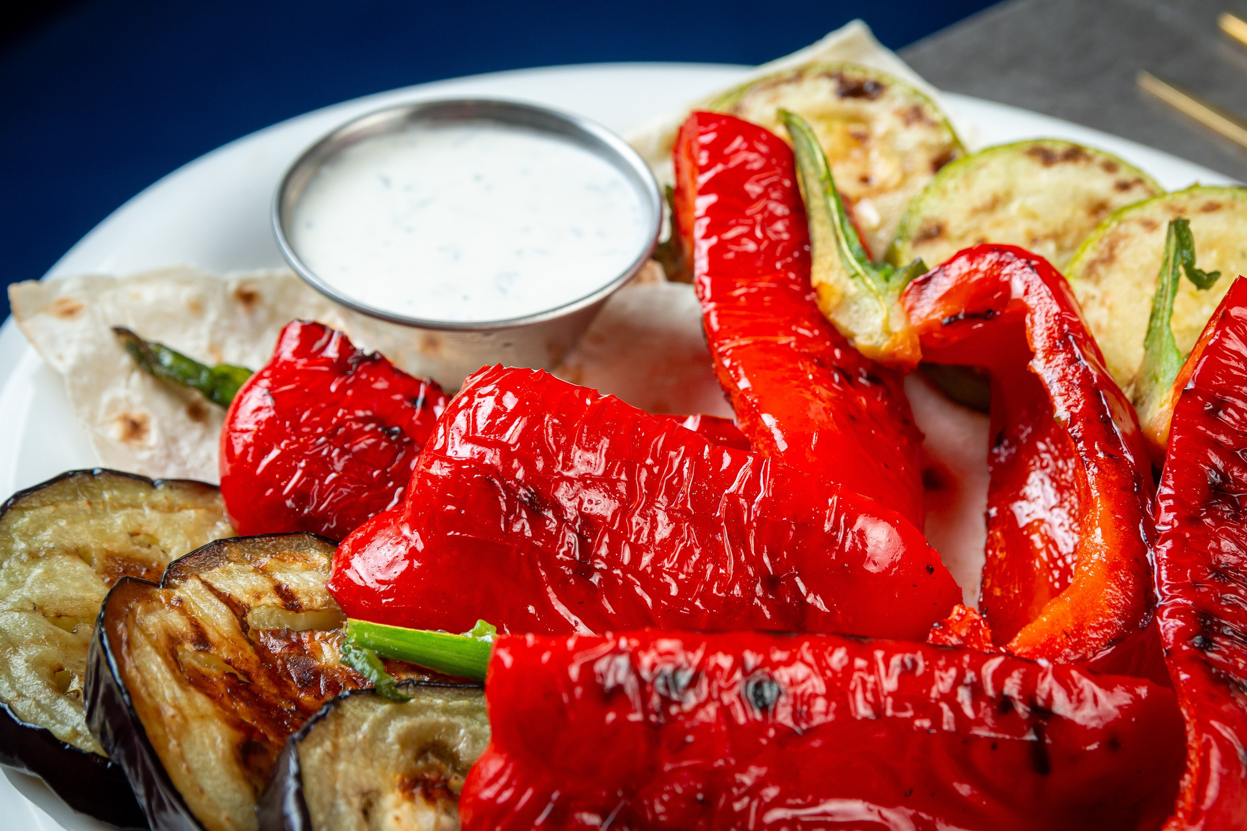 Рестобар Сон. Александр Стряпунин — предметный фотограф в Улан-Удэ