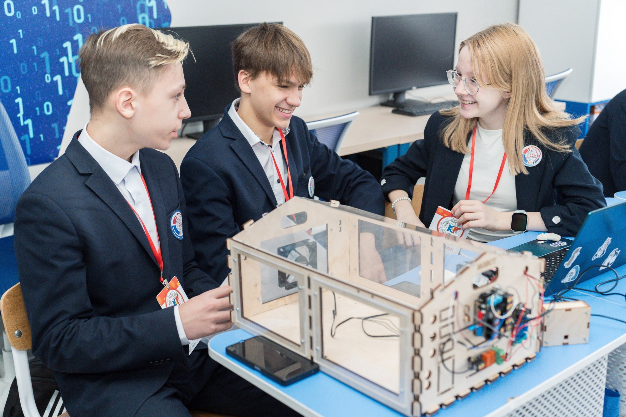 Инженерные кадры России. Репортажная съёмка в Санкт-Петербурге, Константин Петров