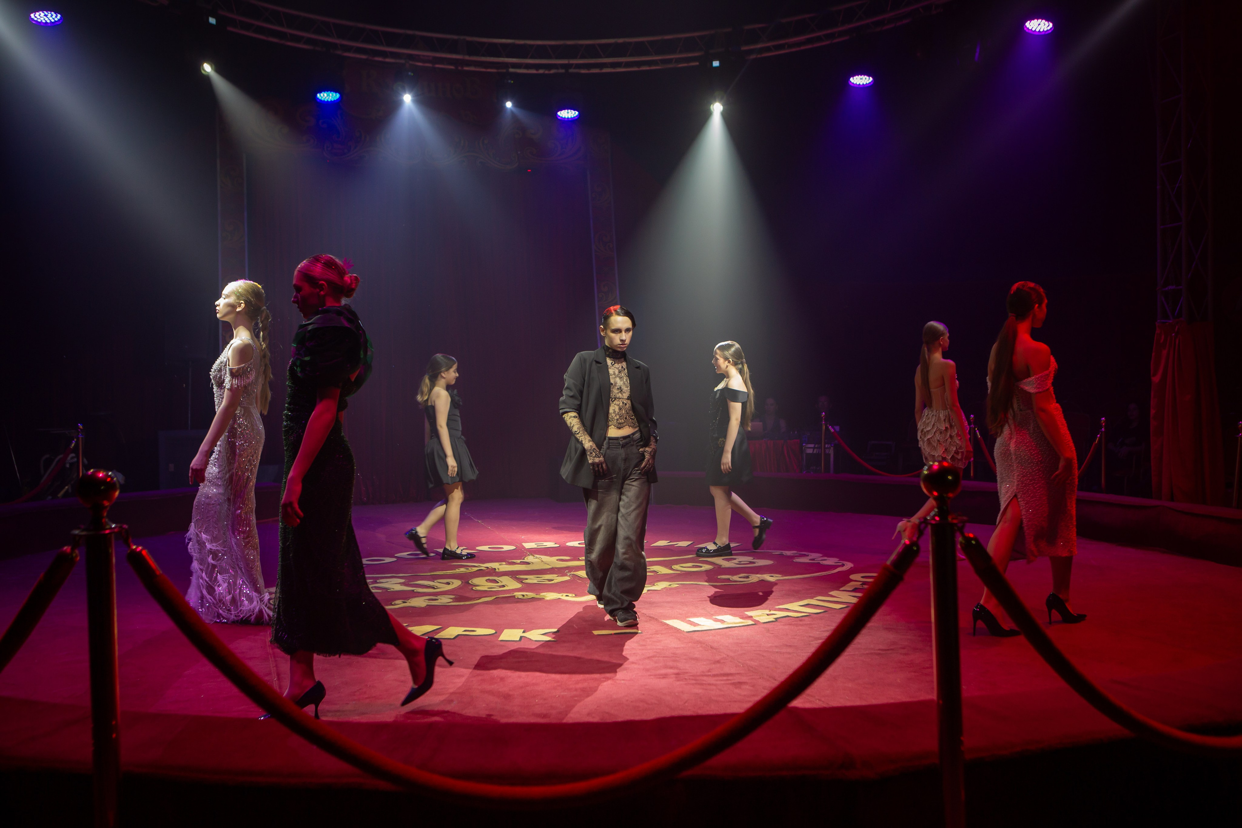 MANEGE SHOW. Репортажный, семейный, свадебный, портретный фотограф