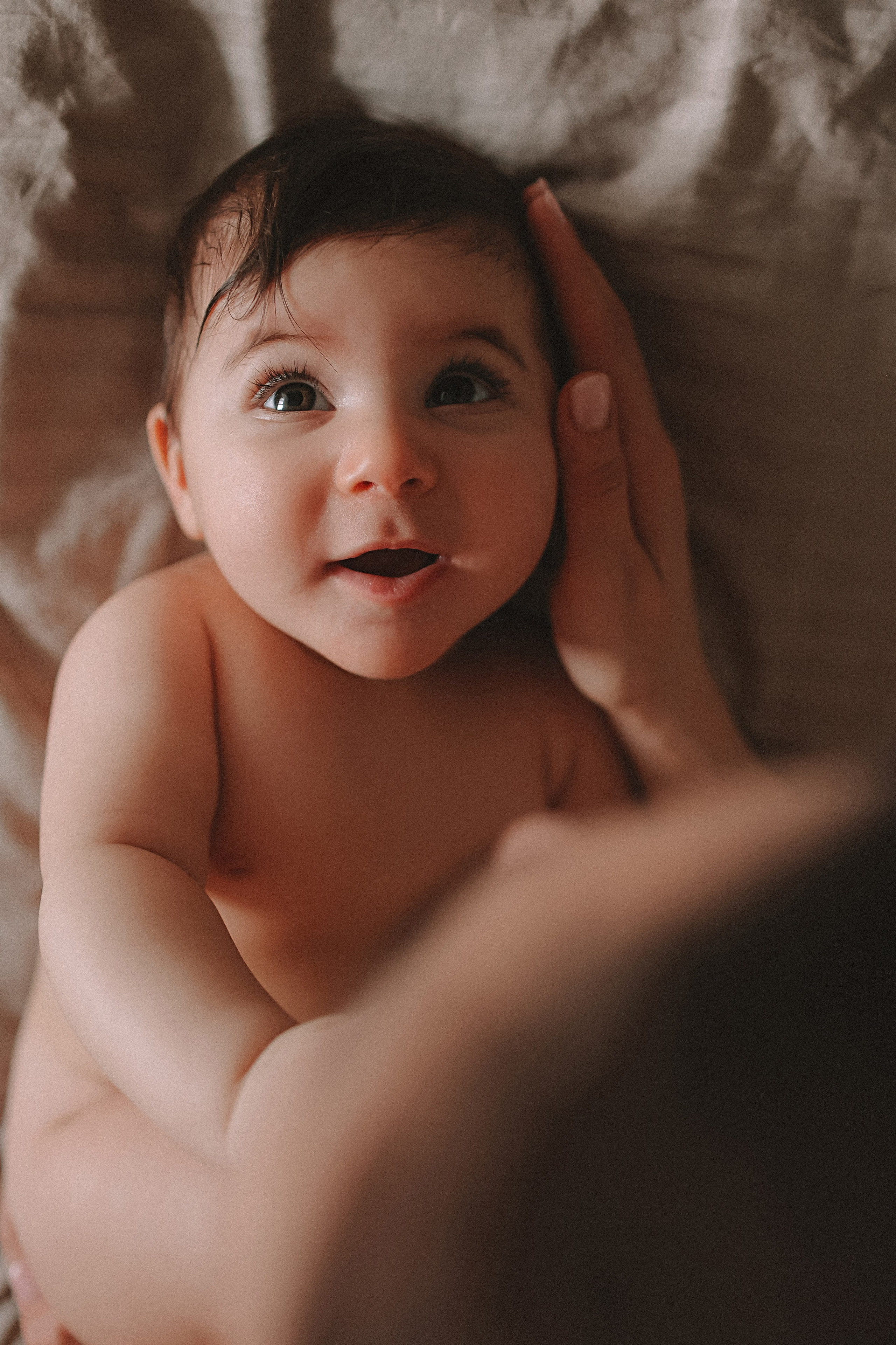 С малышкой. Семейный фотограф Тюмень, фотограф на роды Салмина Мария