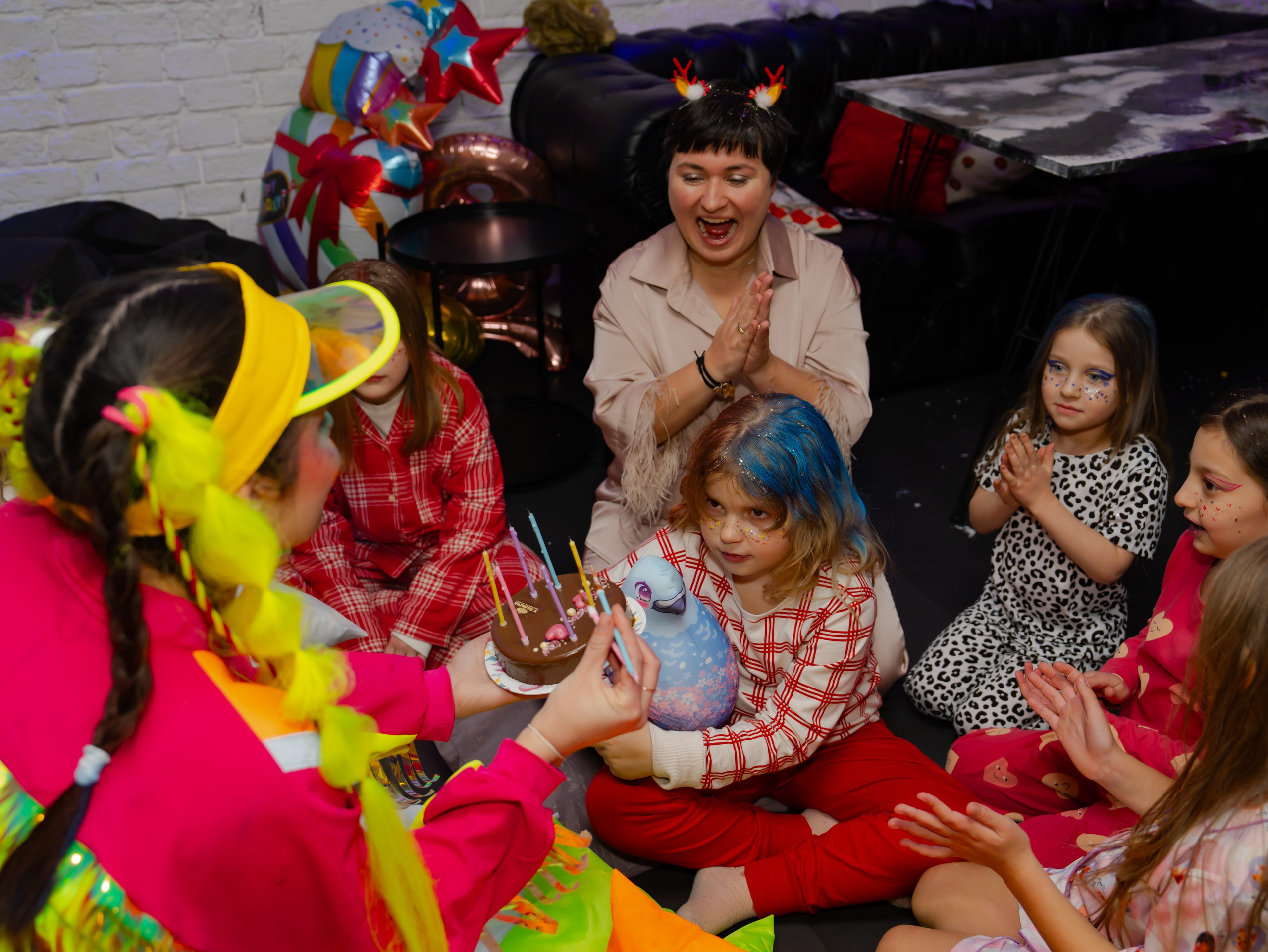 Битва подушками. Крамер Юлиана детский и семейный фотограф