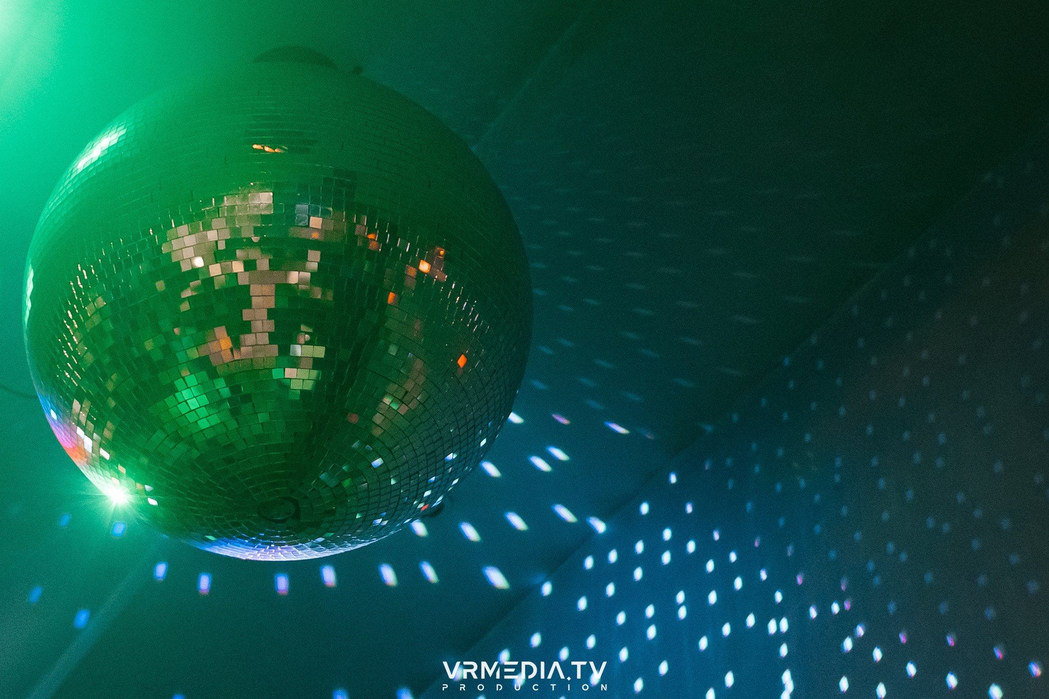 Выходные в ресторане «Лазурный берег»