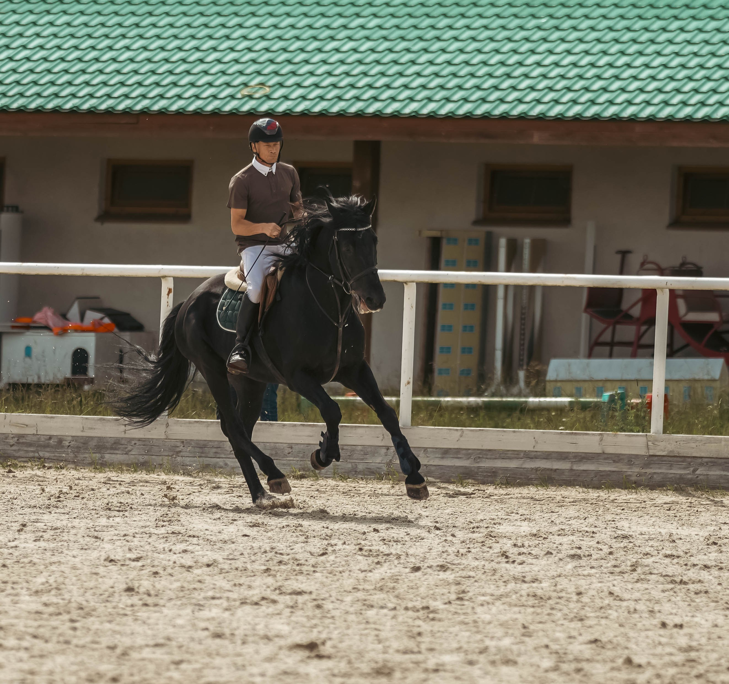 Соревнования по конному спорту — королевские конюшни. Фотограф в Москве Полина Ефремова