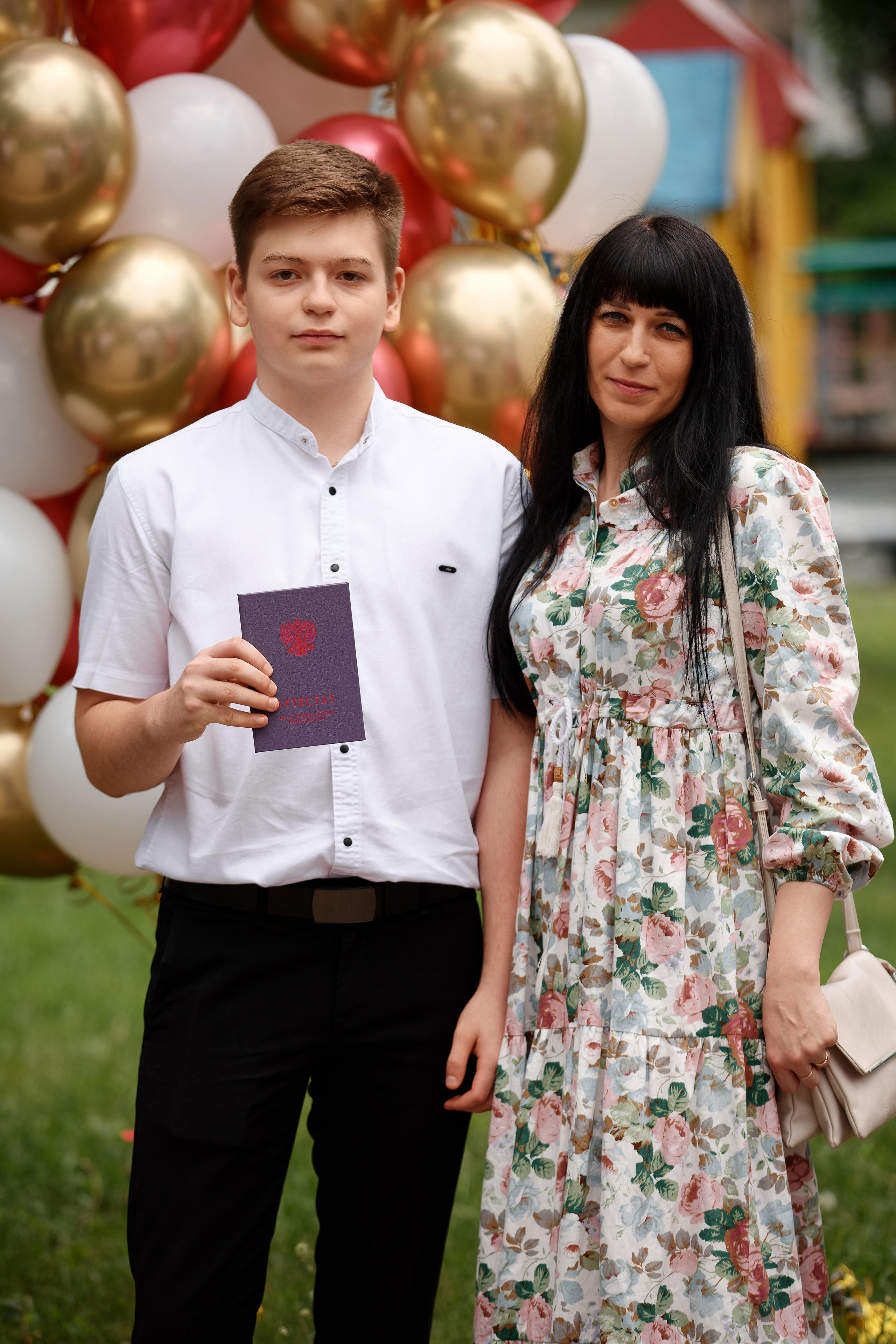 Вручение аттестатов Школа № 57. Семейный фотограф — Макс Белогрудов