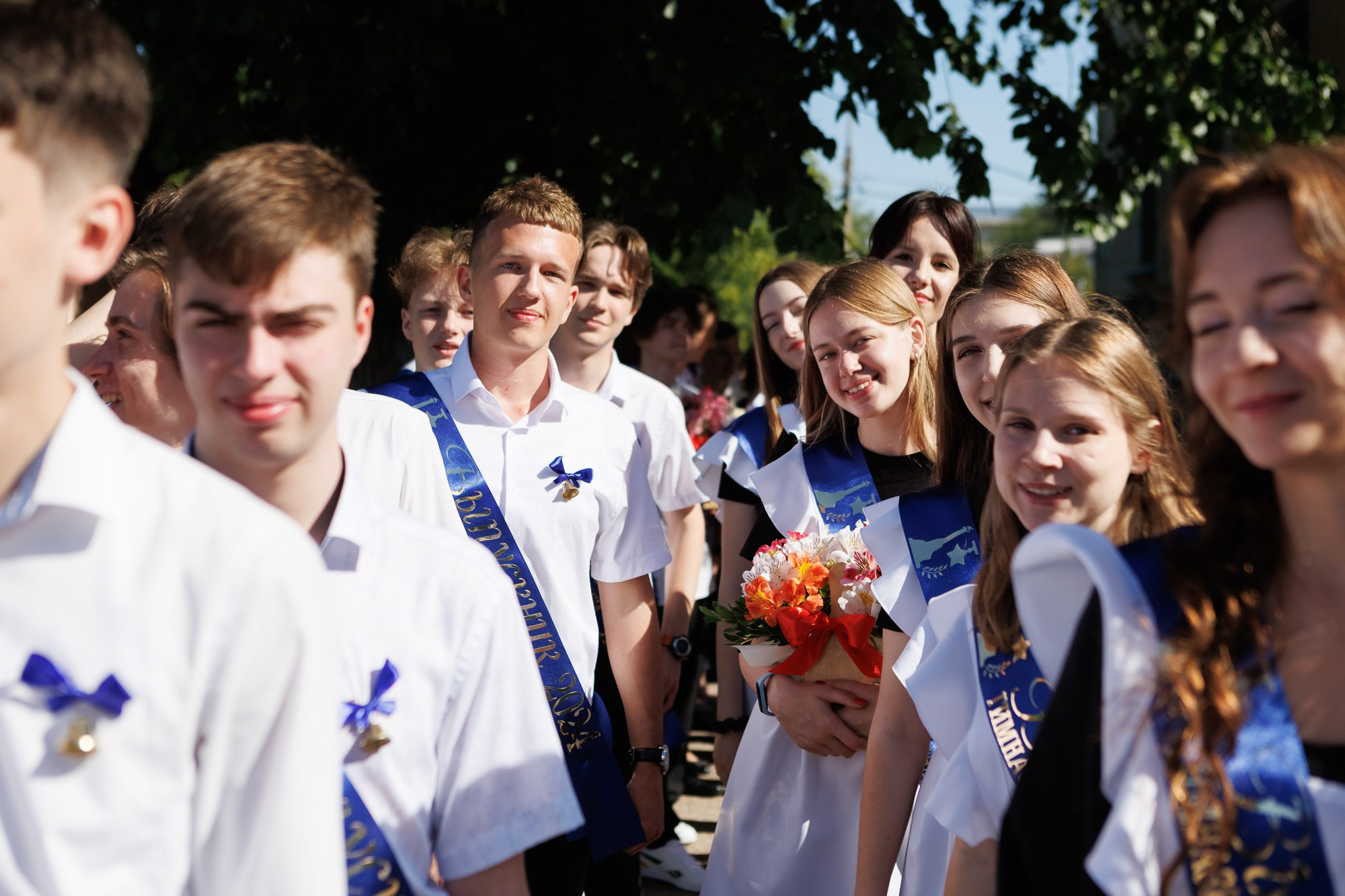 Последний звонок в Гимназии № 1, г. Севастополь. Свадебный фотограф, фотосъемка в Крыму, Севастополе, Симферополе, Ялте