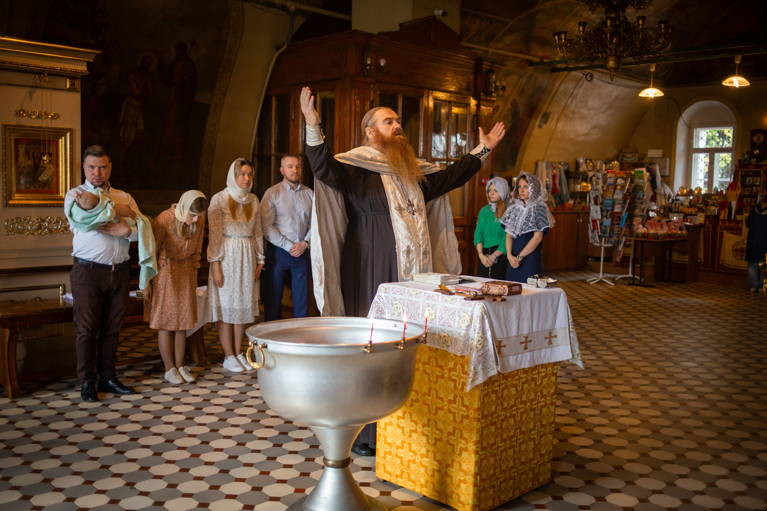 Моск. обл. храм в Образцово. Семейный и женский фотограф в Москве Евгения Малина