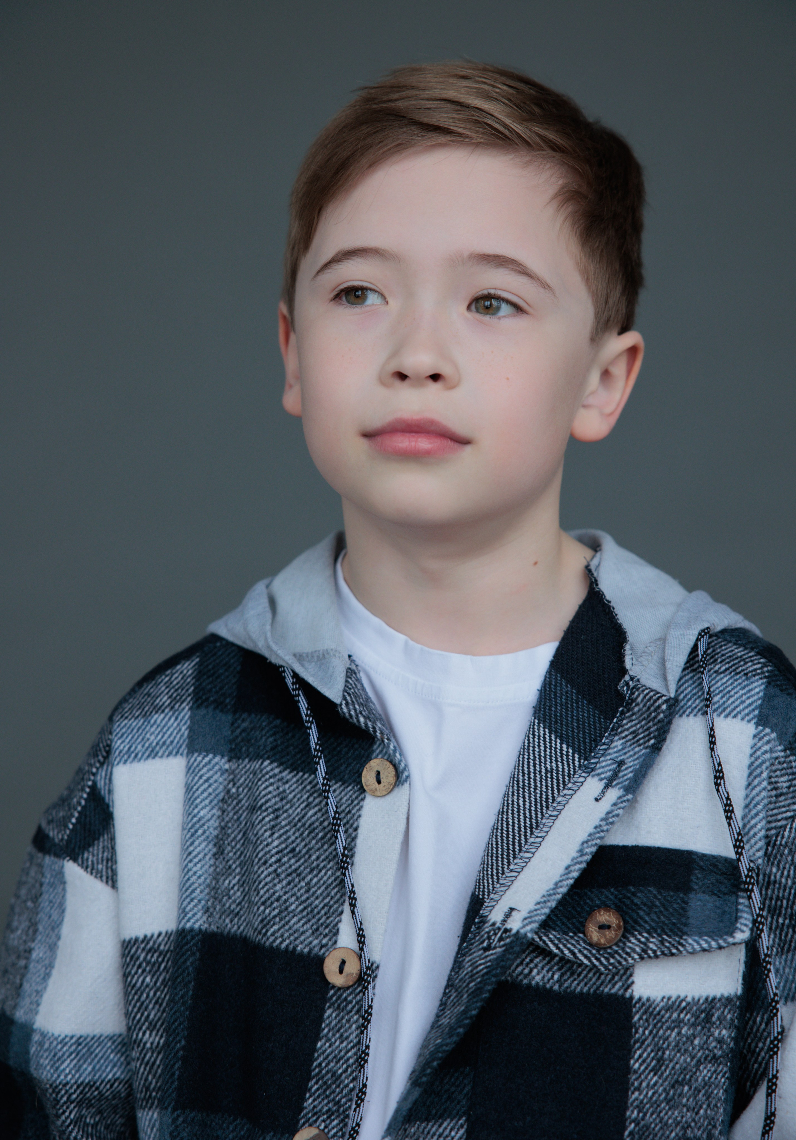 КИРИЛЛ. Я фотограф из Москвы к Вашим услугам