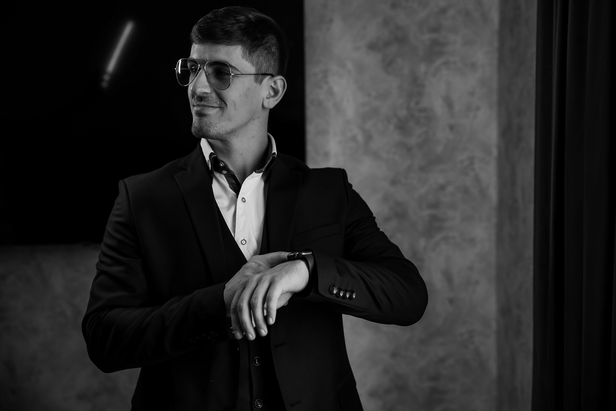 Гаджи и Зара. Omar Shapiev