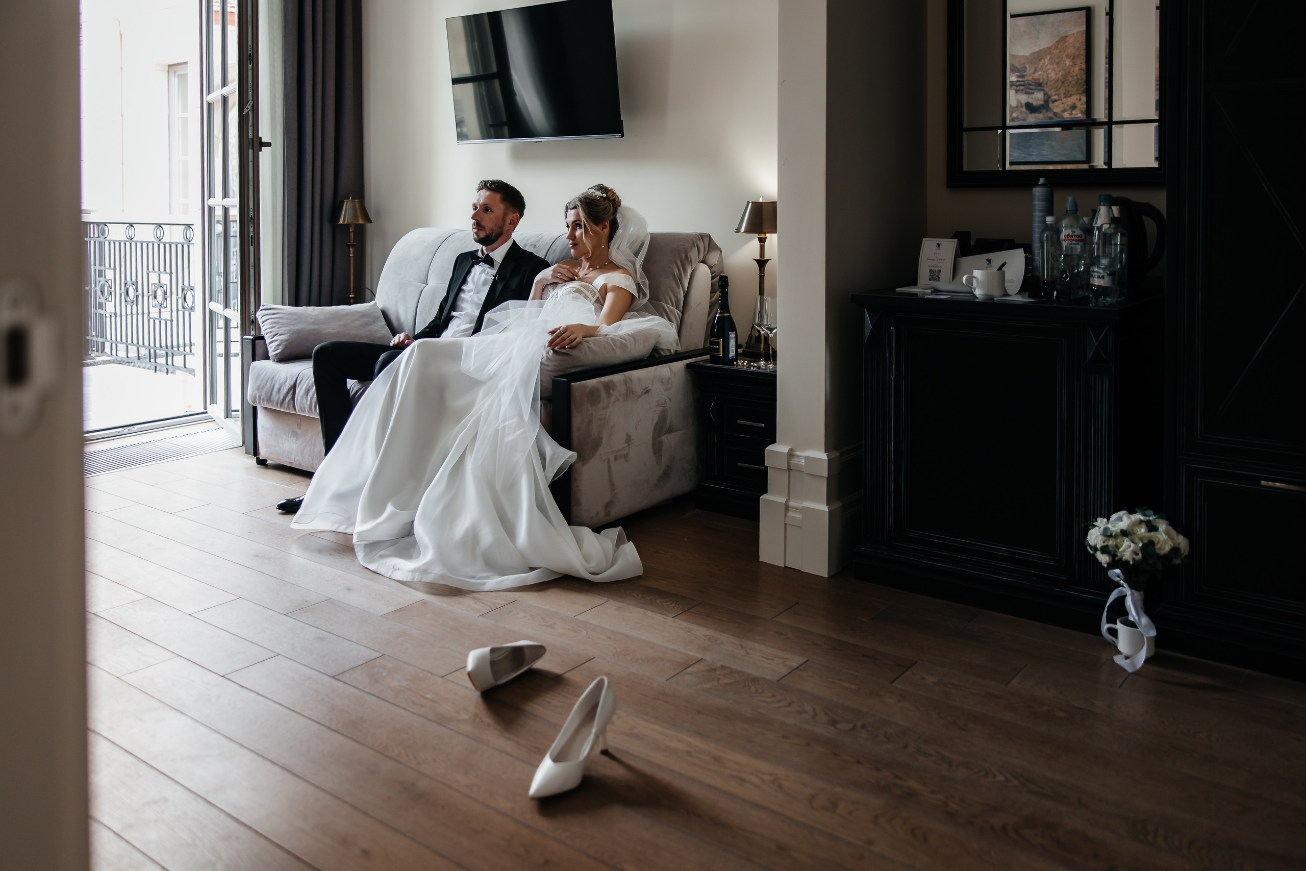 Анонс свадьбы для Ильи и Виктории. Теплый Крымский март. Свадебный фотограф в Крыму и Севастополе Ольга Баскакова