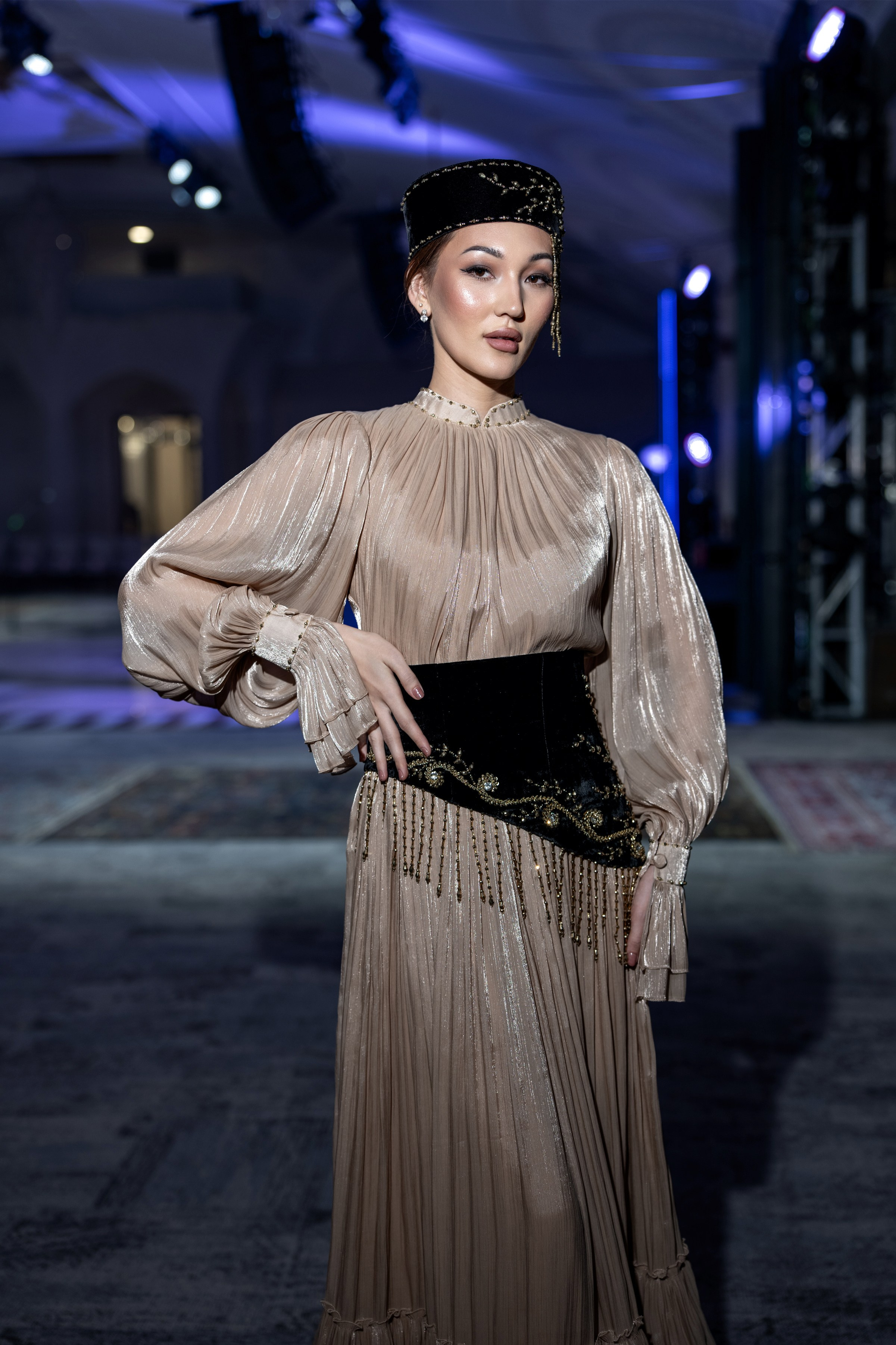 Backstage. Сайт Алматинского НЮ АРТ, будуар и фэшн фотографа Дениса Карпенко