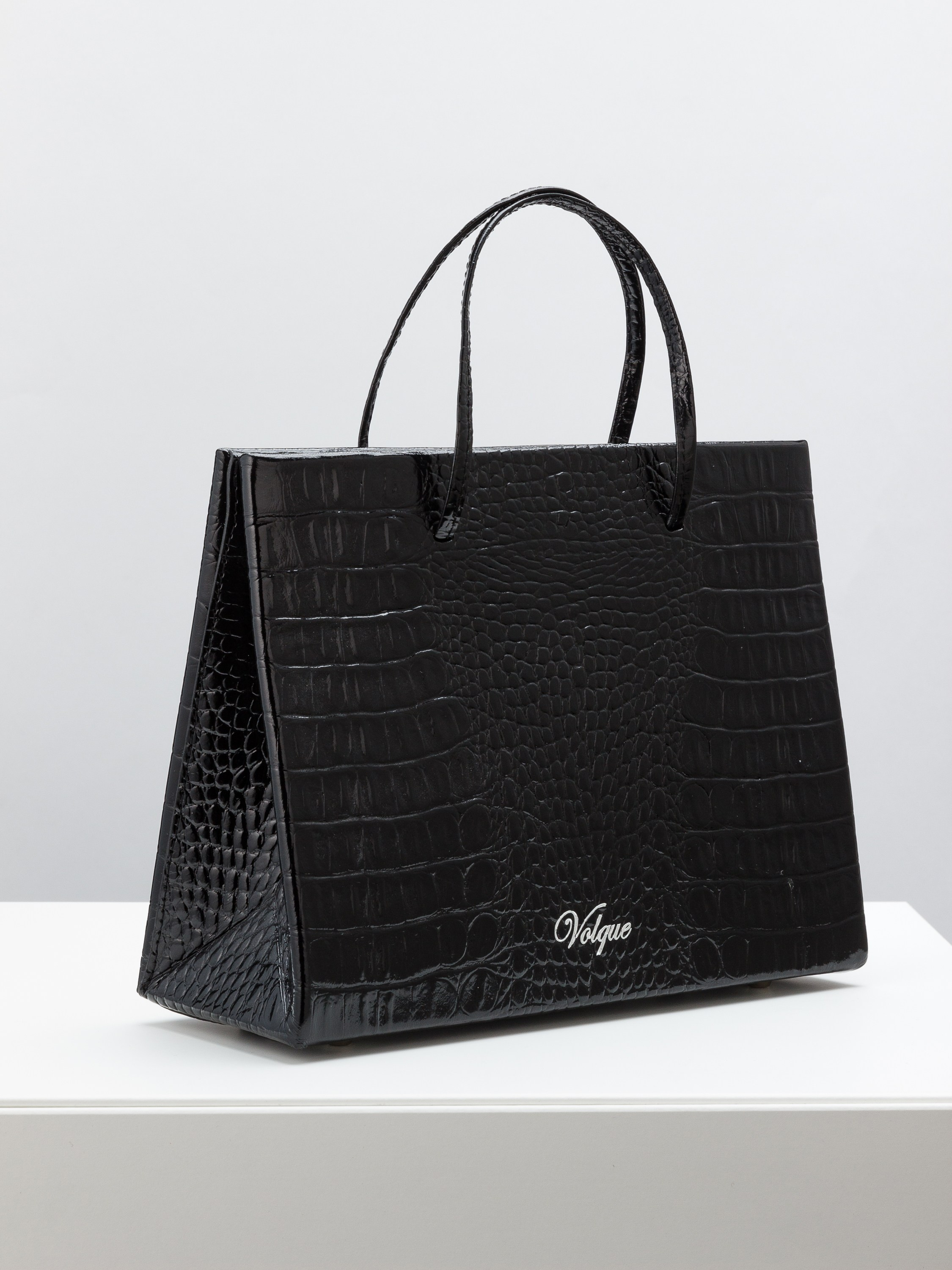 Фотосъёмка сумок и кошельков для маркетплейсов. Профессиональный фотограф в Санкт-Петербурге. Сергей Пушкин