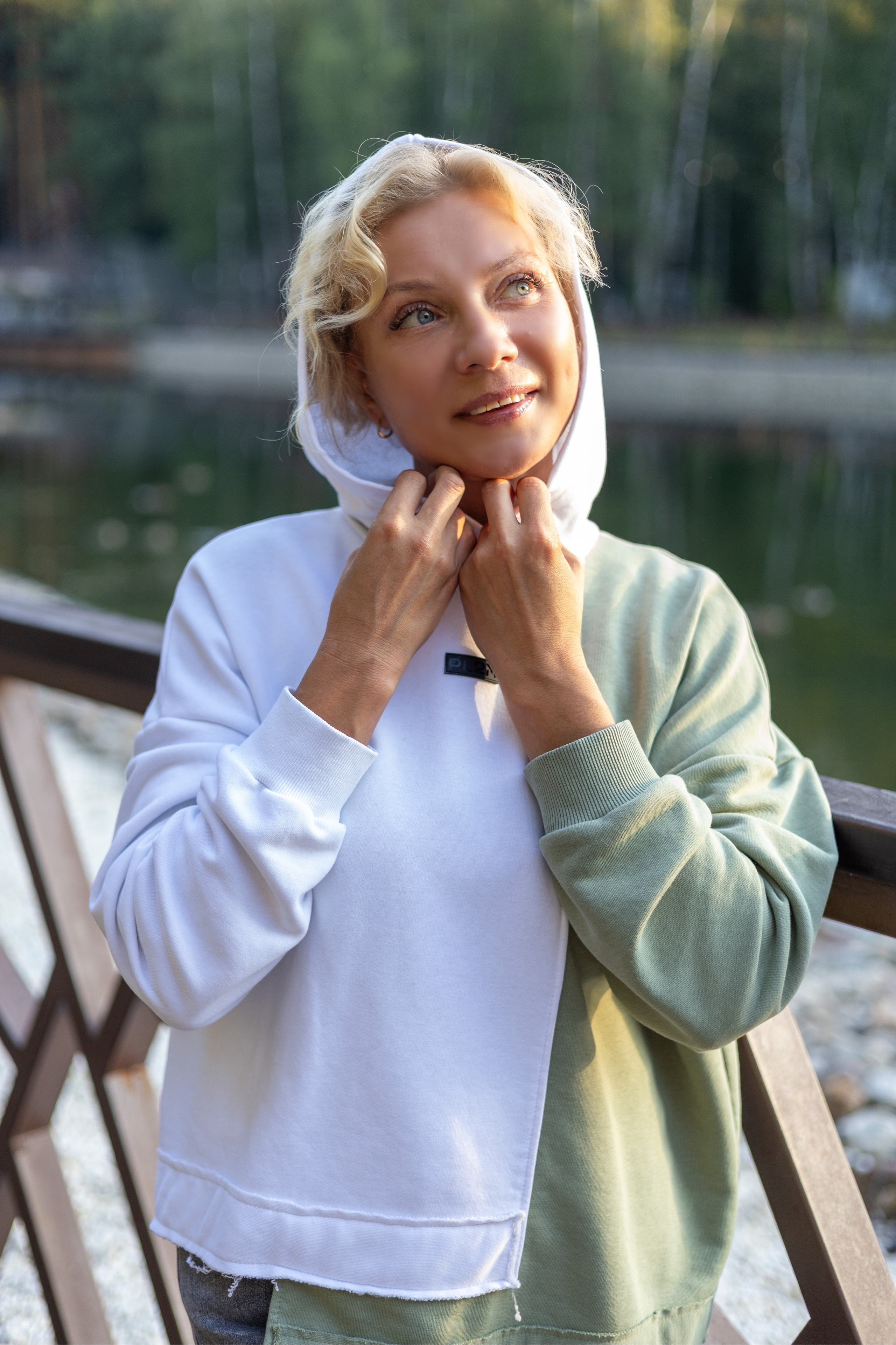 Девушки. Главная