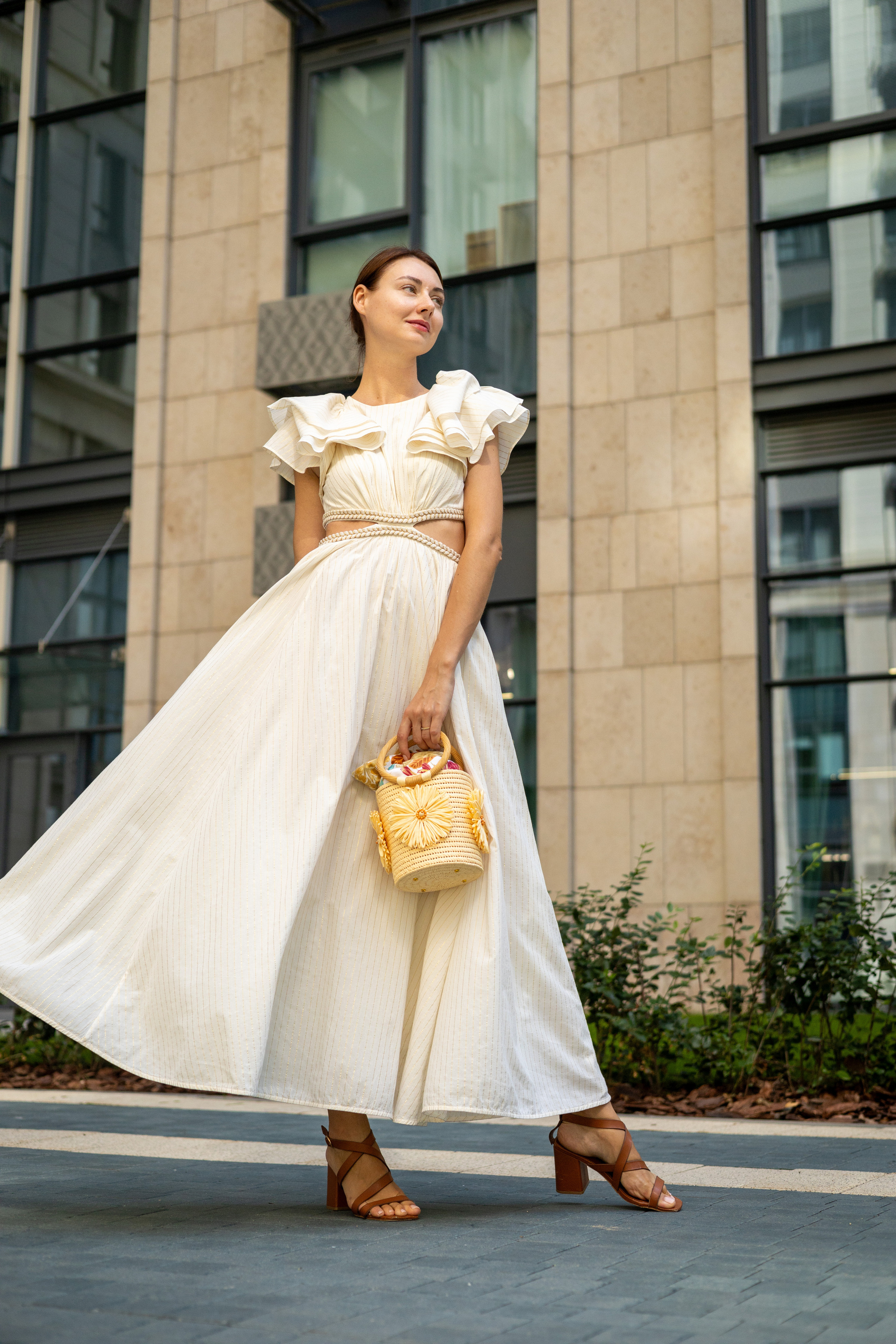 Девушки. Главная