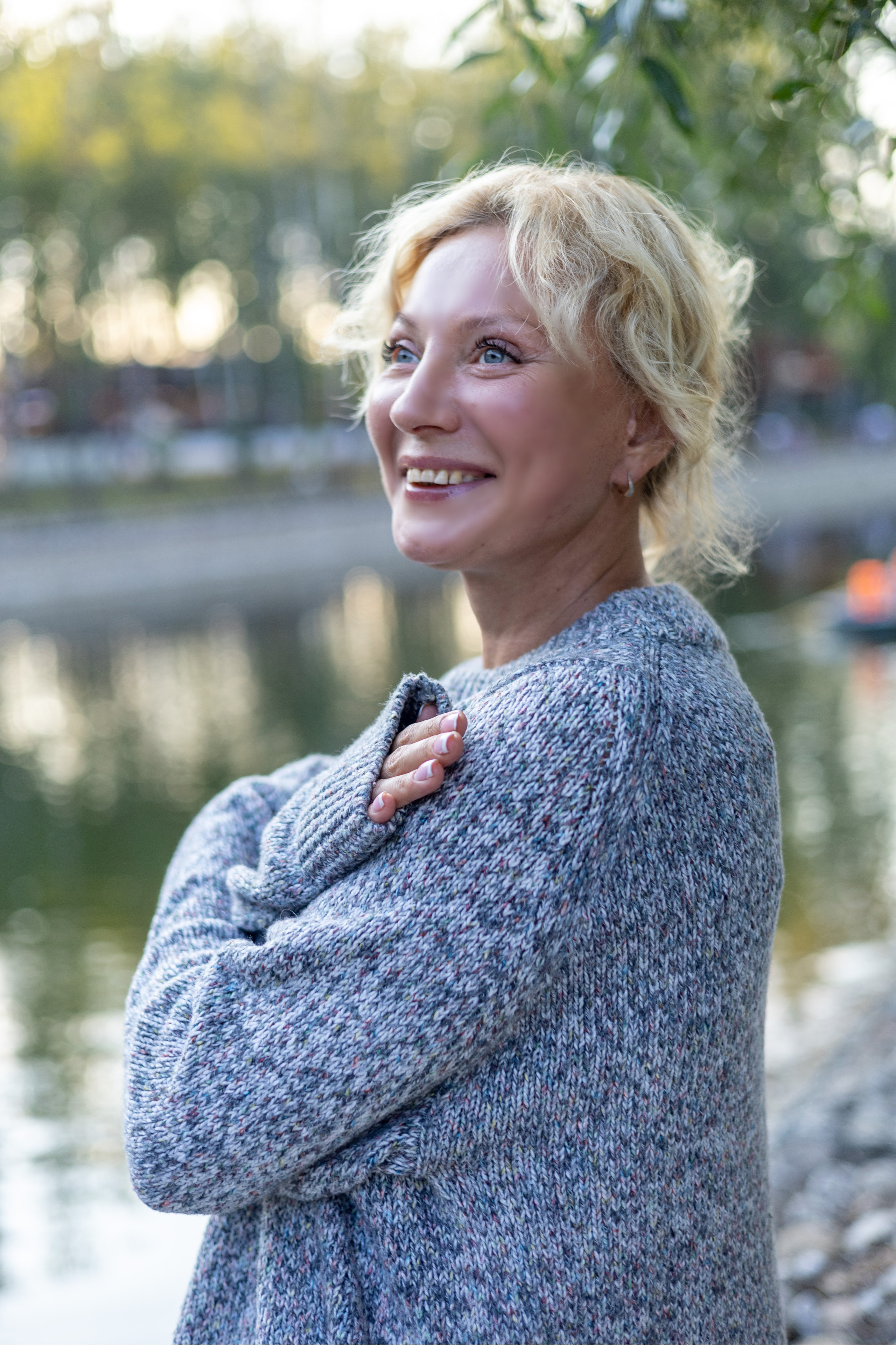 Девушки. Главная