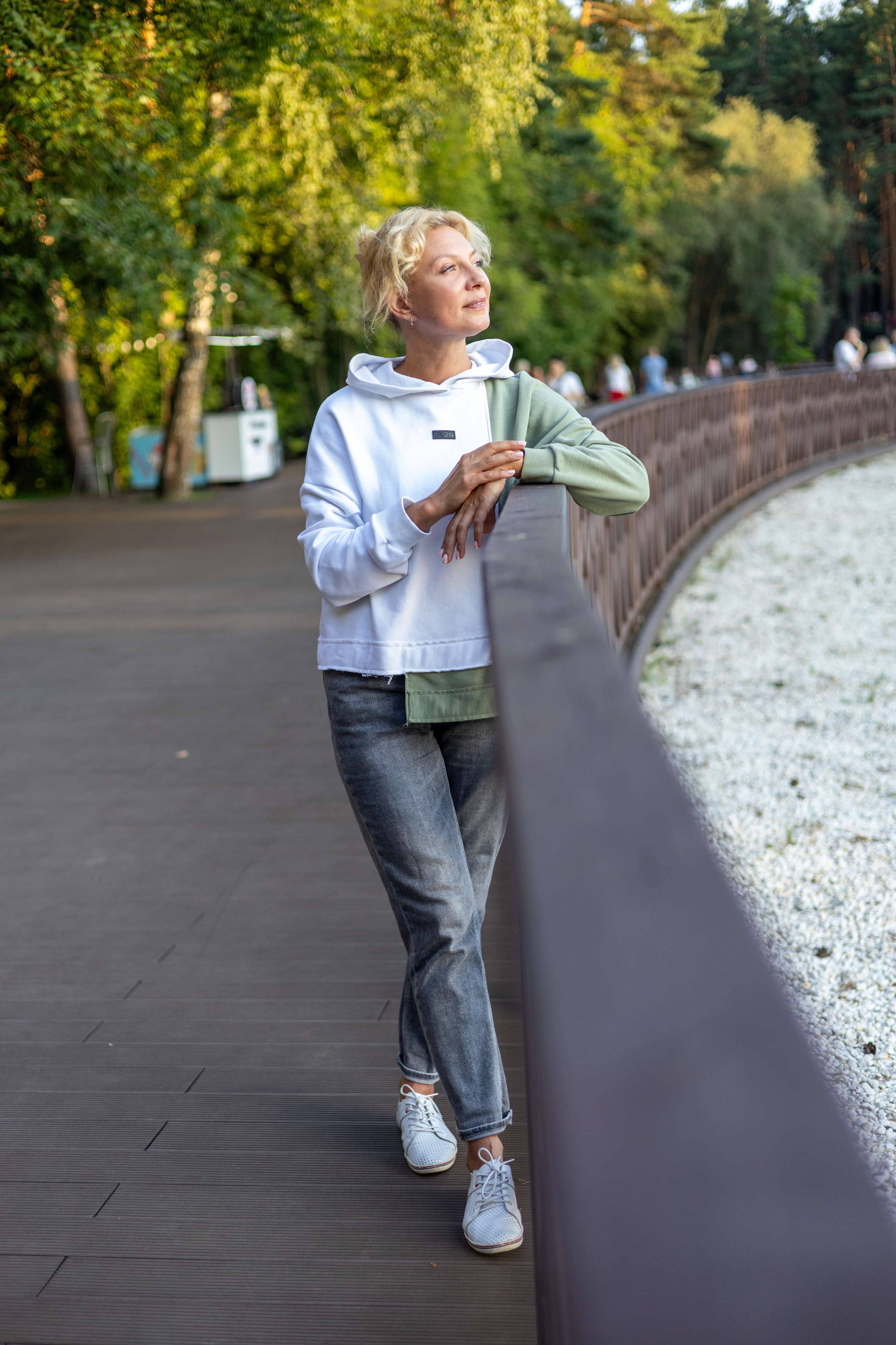 Девушки. Главная