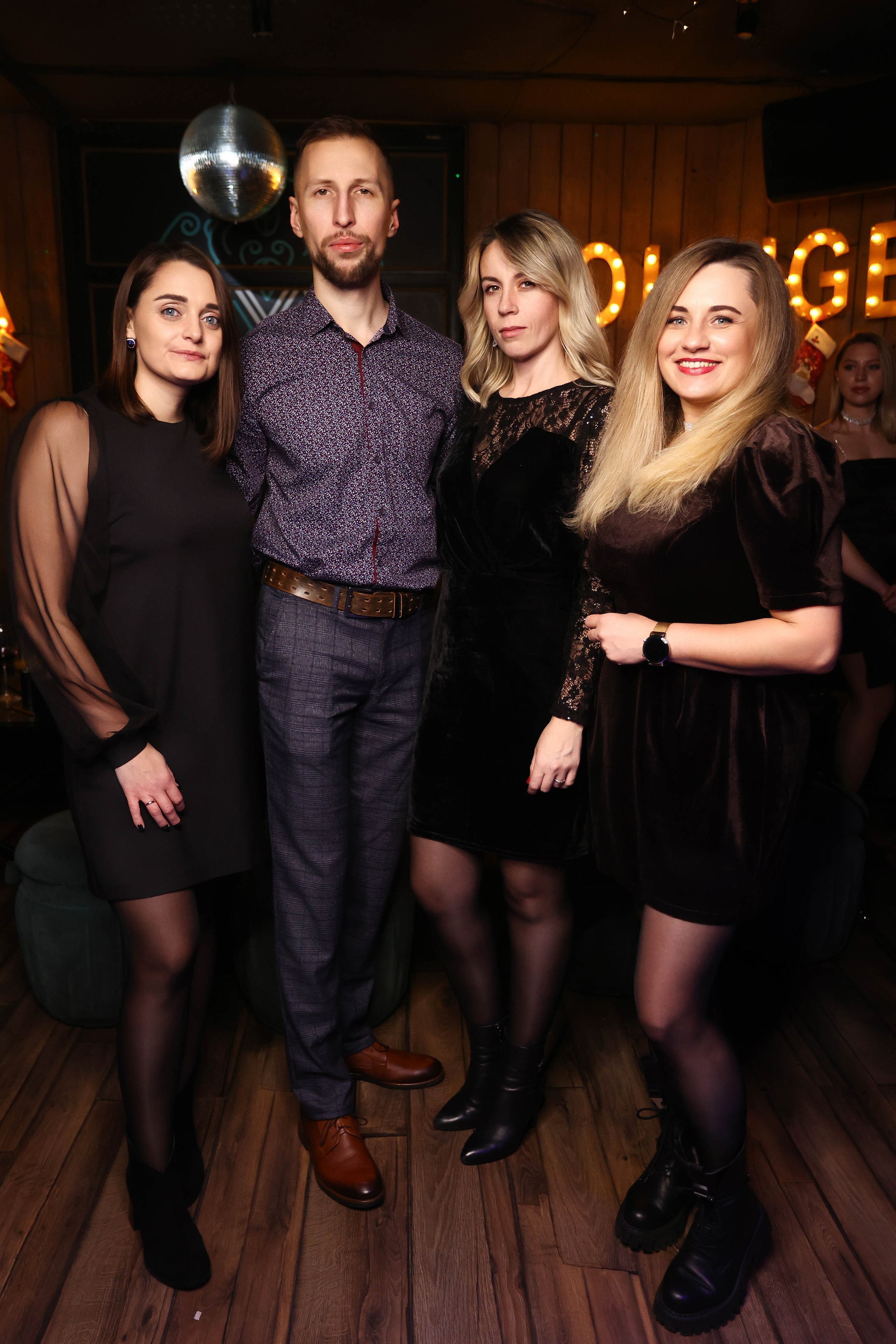 16/12/23 Новогоднее караоке в Мята Спортивная. Мята Спортивная — Кальянная, караоке, бар в Минске