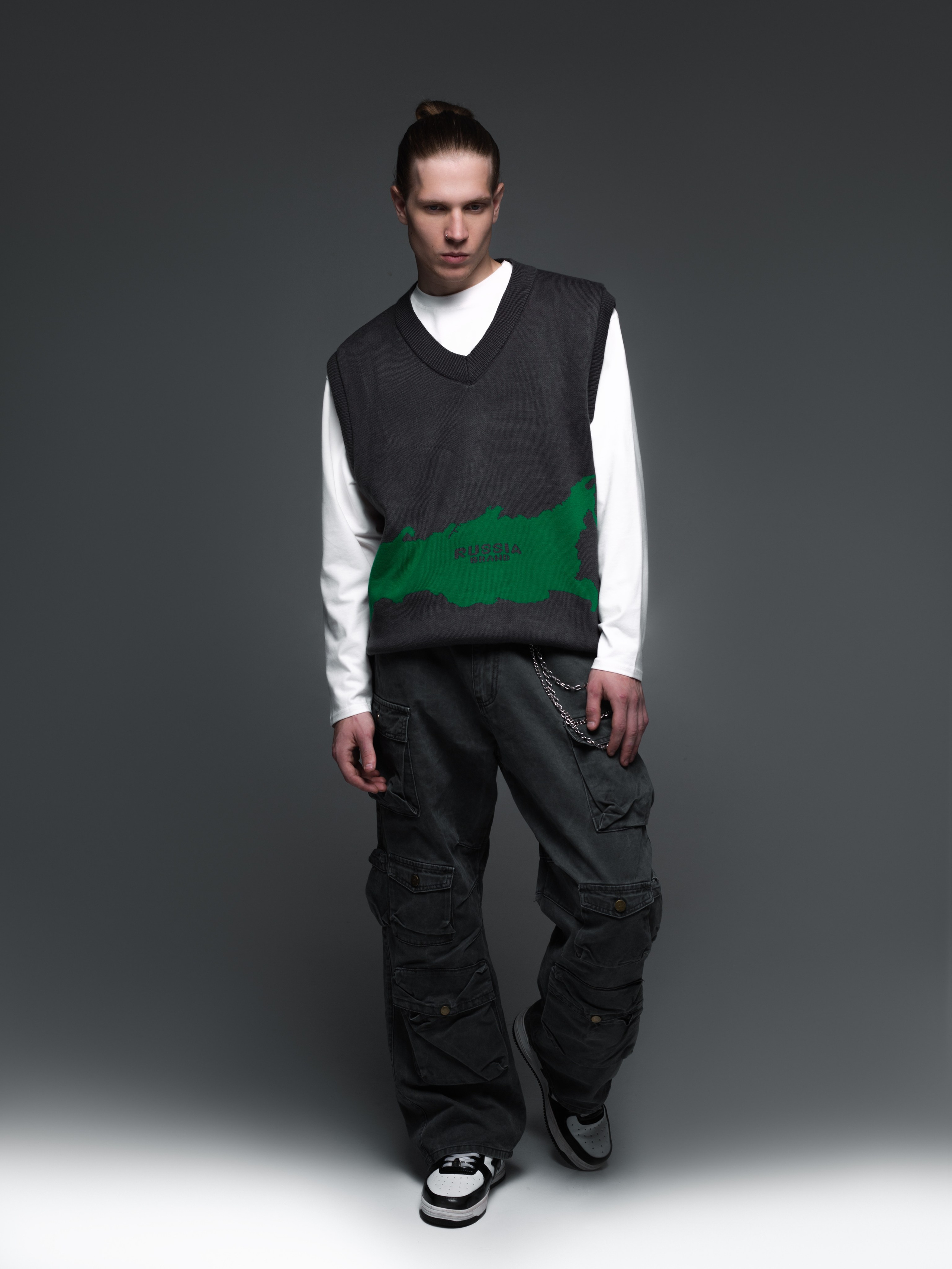 КАТАЛОГ | серый фон. RUNA production — стильные съемки для брендов