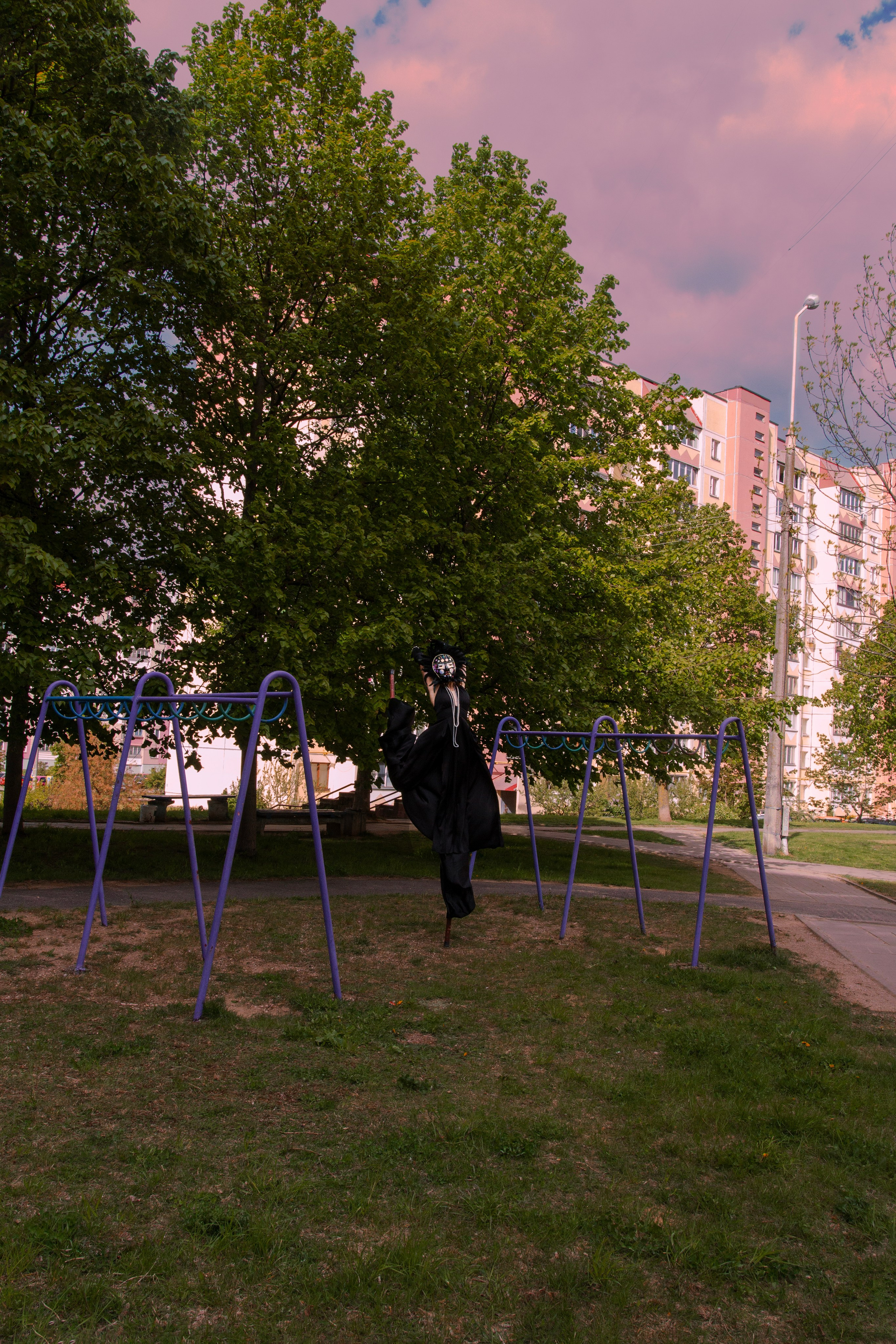 Среди родных домов и пейзажей