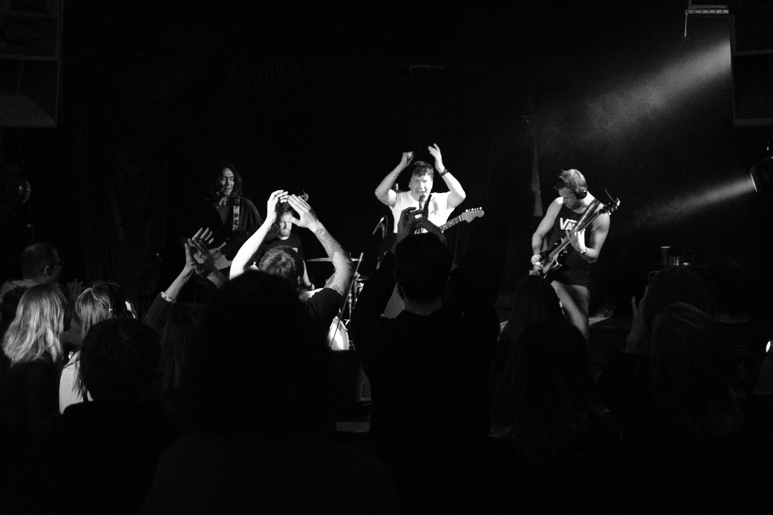 RASPUTNIKI. 20.12.2025. Репортажный фотограф в Санкт-Петербурге Даниил Могута