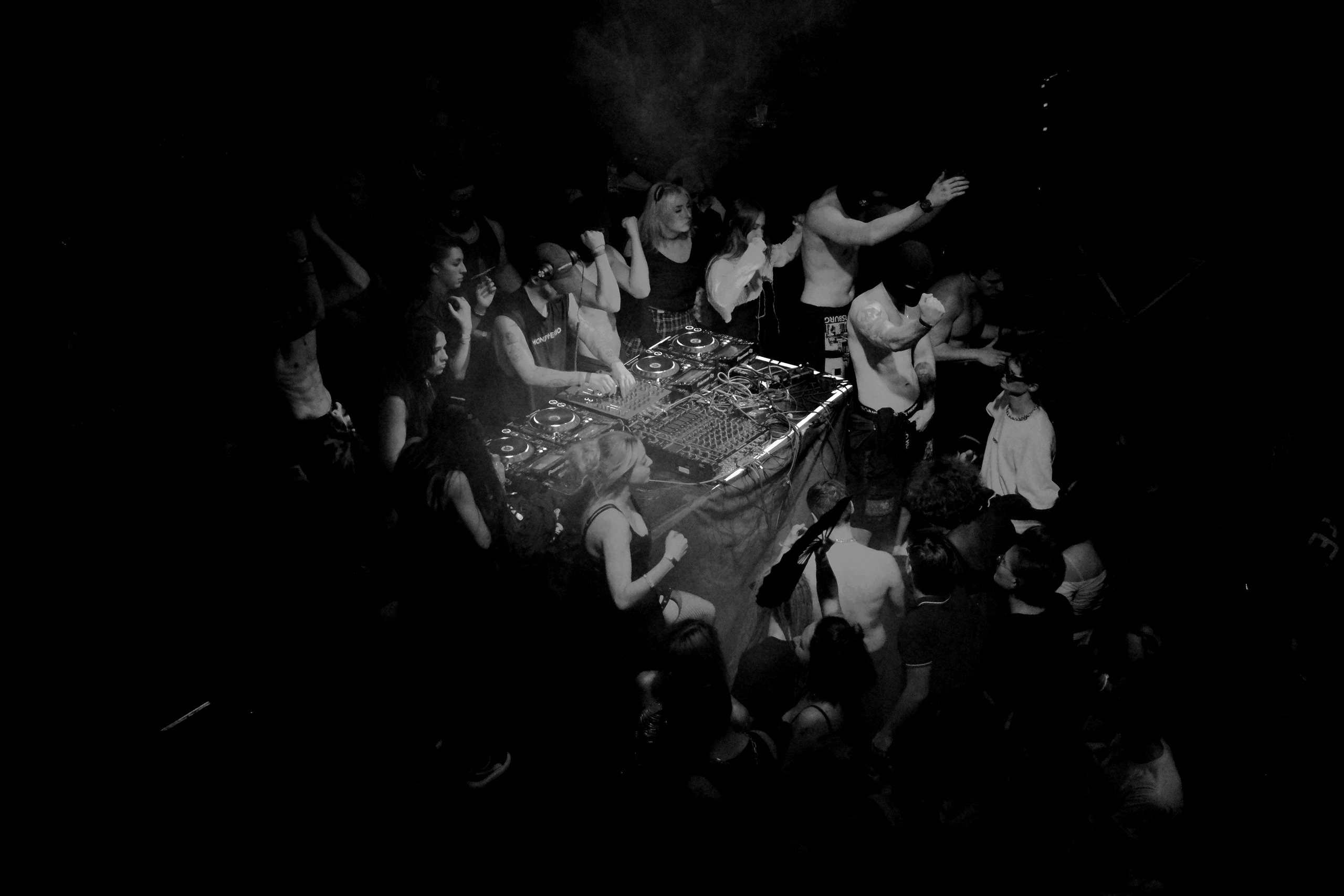 Monasterio. Санкт-Петербург. 8/11/2025. Репортажный фотограф в Санкт-Петербурге Даниил Могута