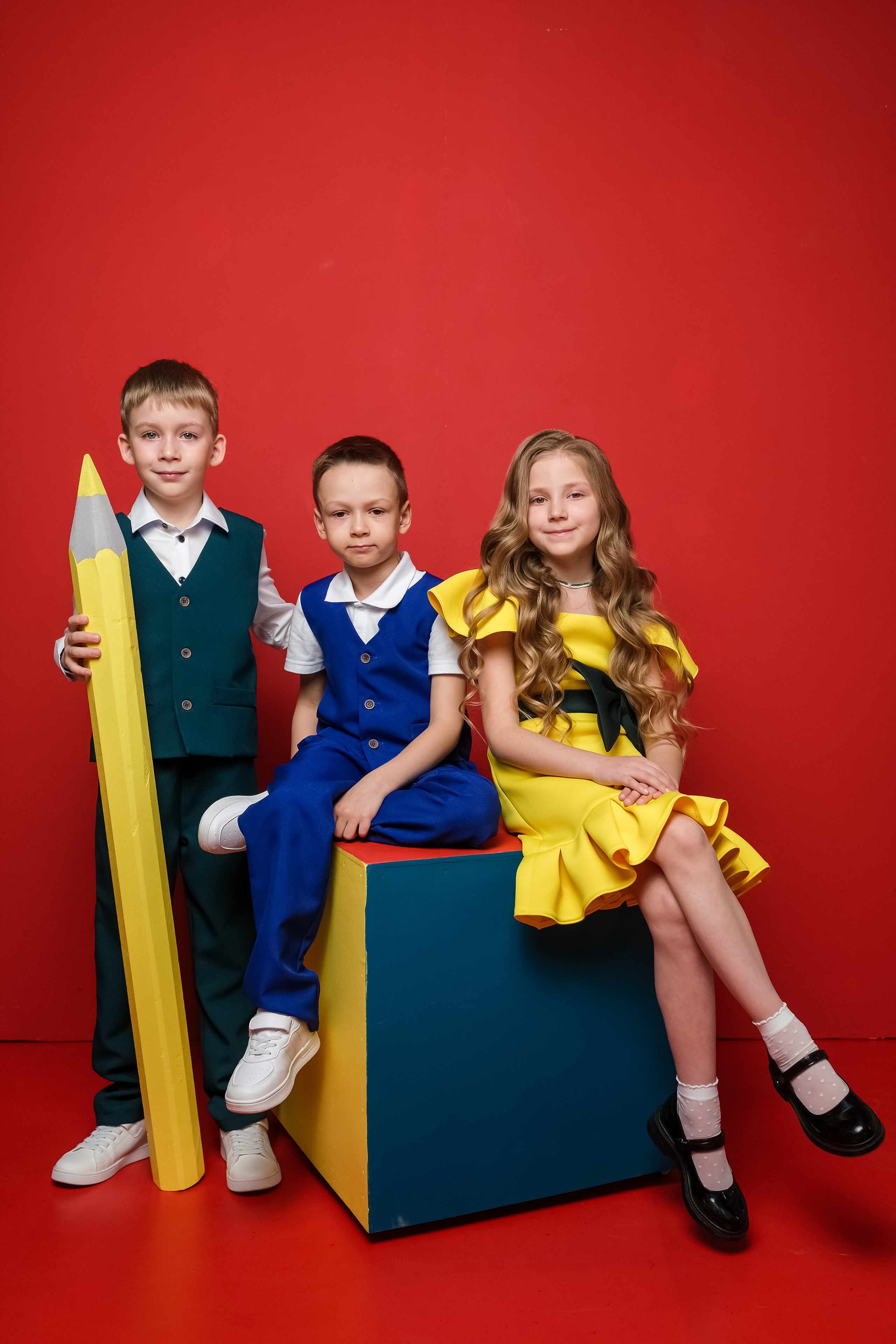 Dsgecrjq fkm,jv lkz ltncrjuj cflf, выпускной детский сад, школьная форма, детский мир