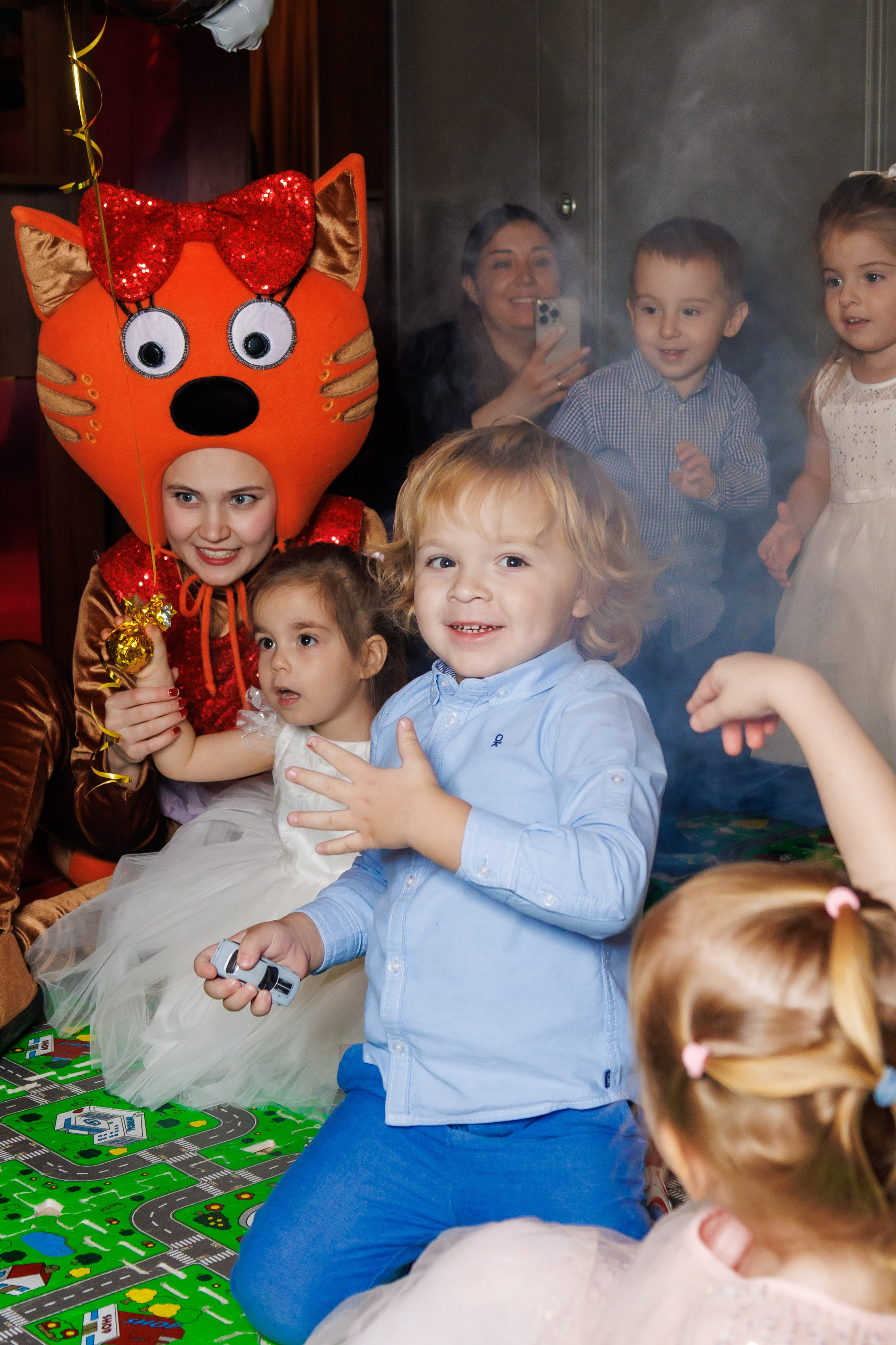 День рождения в ресторане. Фотограф в Москве Дмитрий Емельянов