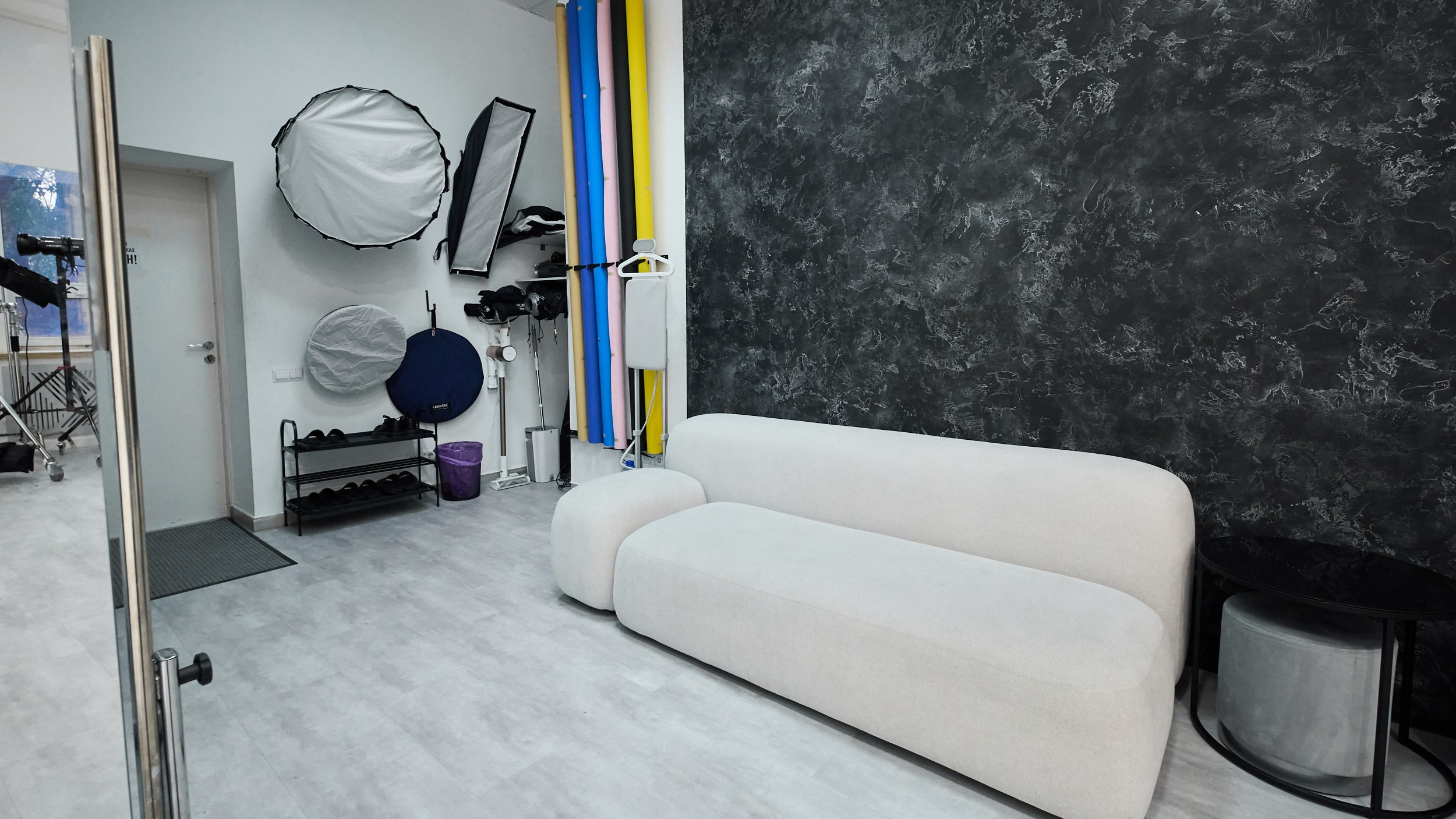 GLOW STUDIO| Профессиональная фотостудия в центре Екатеринбурга