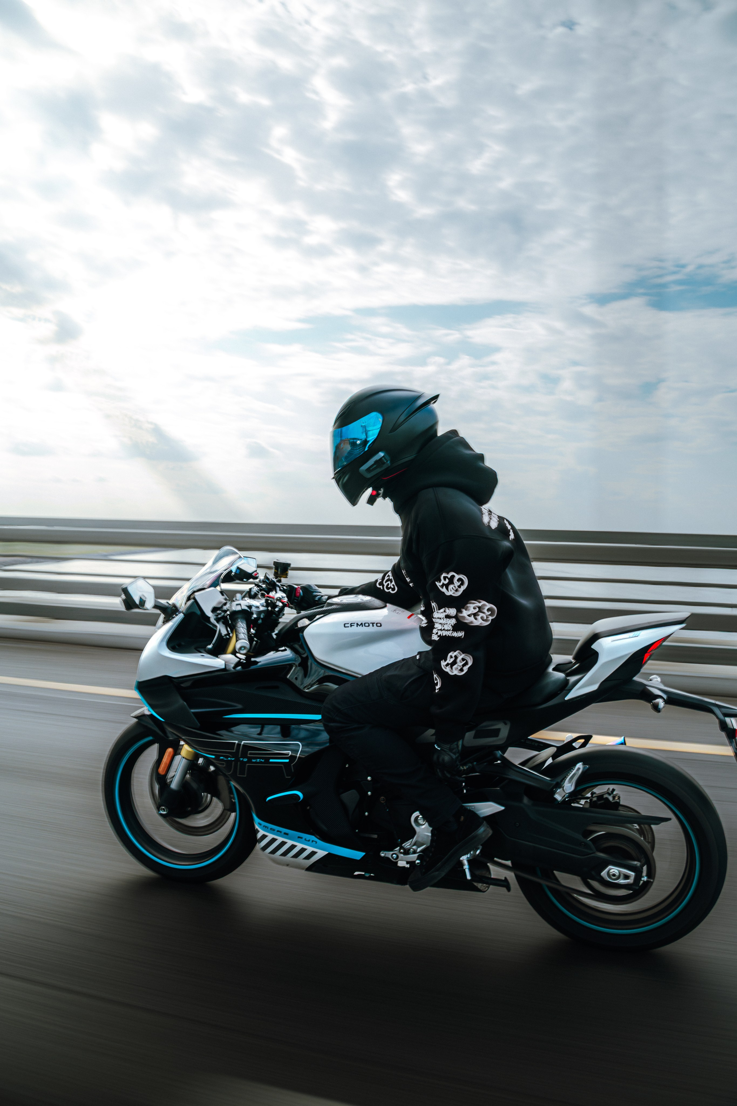 CFMOTO 450sr. Valya Fleks