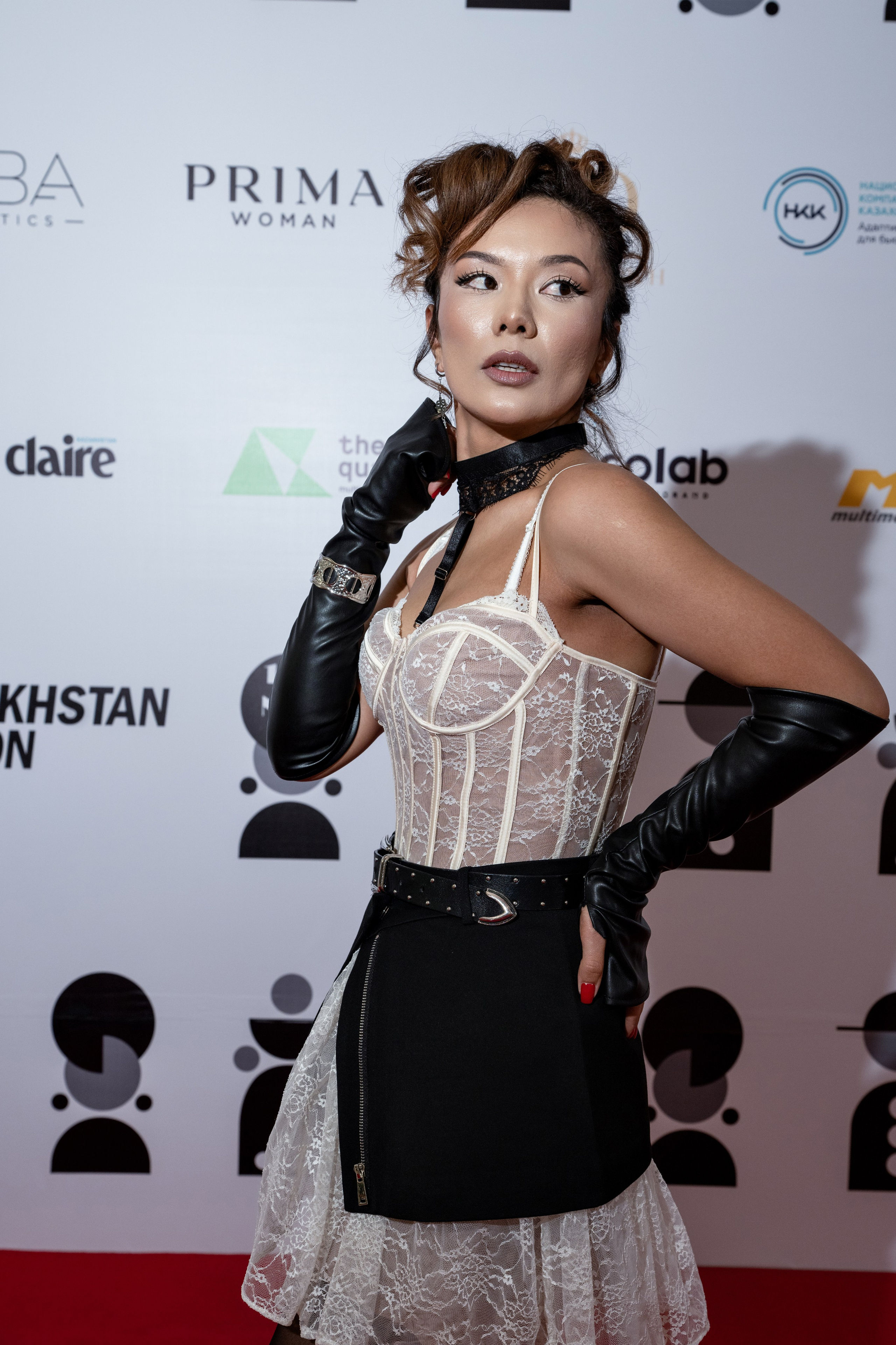 Backstage. Сайт Алматинского НЮ АРТ, будуар и фэшн фотографа Дениса Карпенко