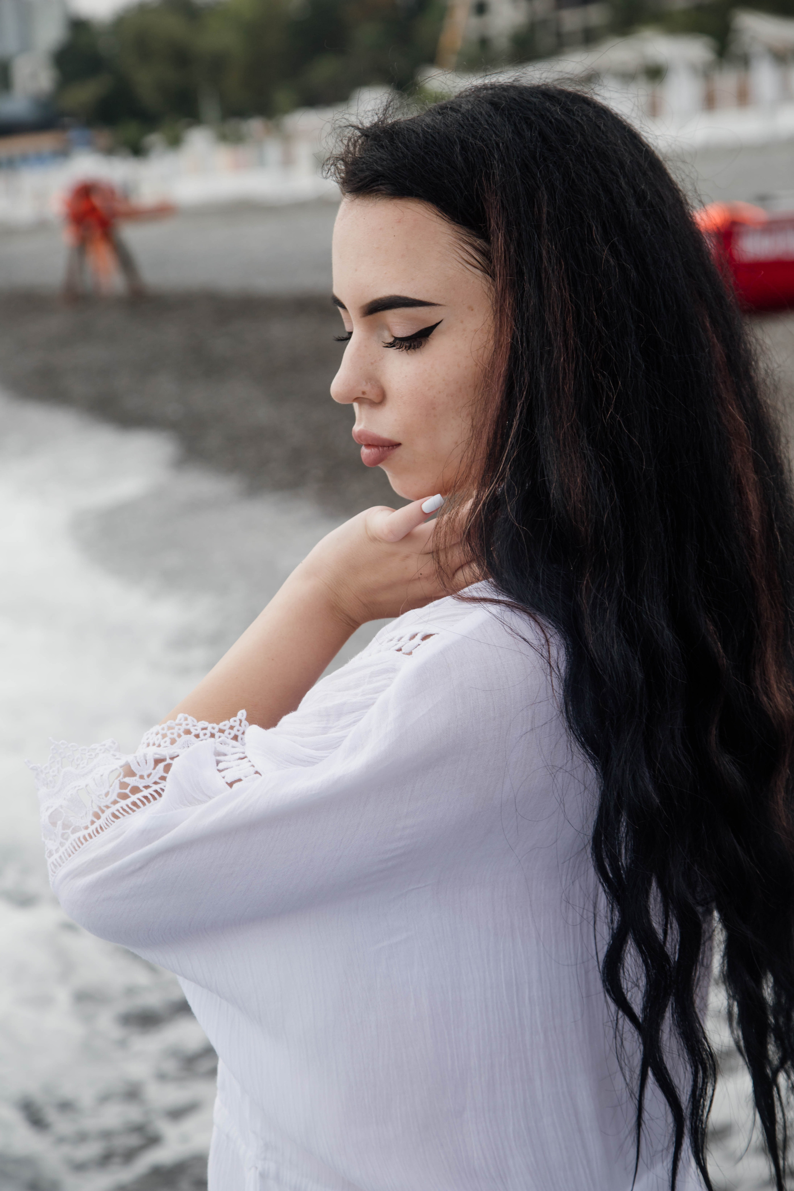 Портретная фотосессия для Арины на пляже. Свадебный, семейный, детский фотограф в Сочи Виолетта Александрова