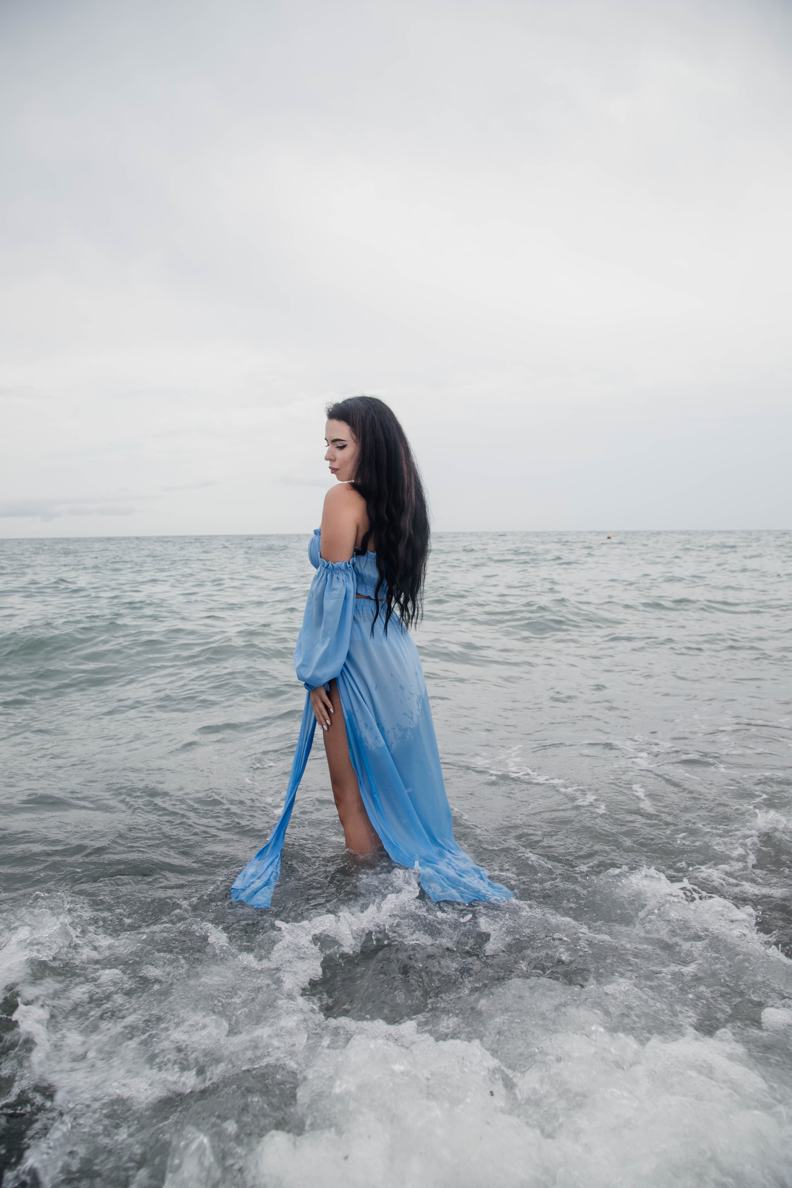 Портретная фотосессия для Арины на пляже. Свадебный, семейный, детский фотограф в Сочи Виолетта Александрова