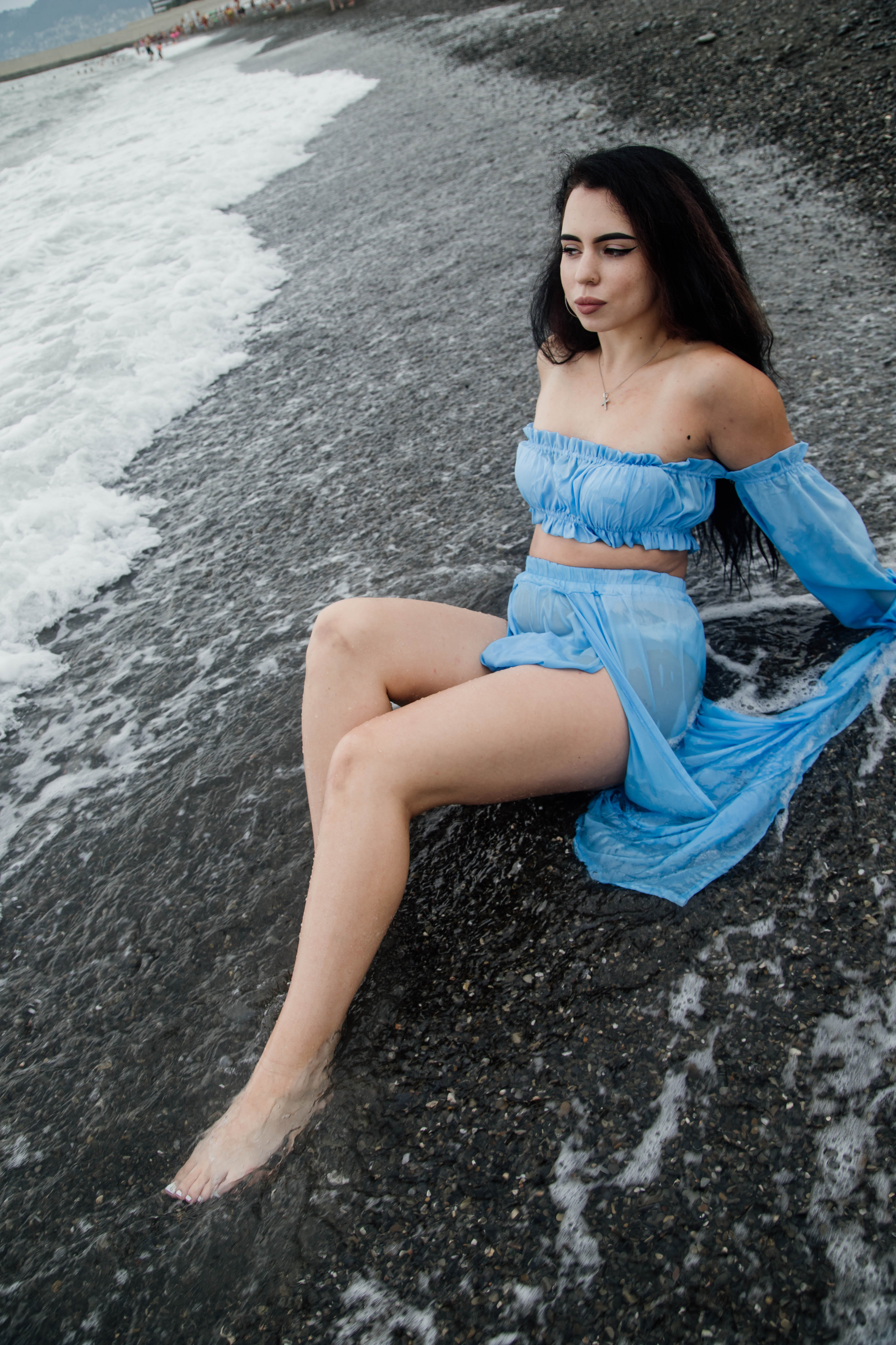 Портретная фотосессия для Арины на пляже. Свадебный, семейный, детский фотограф в Сочи Виолетта Александрова