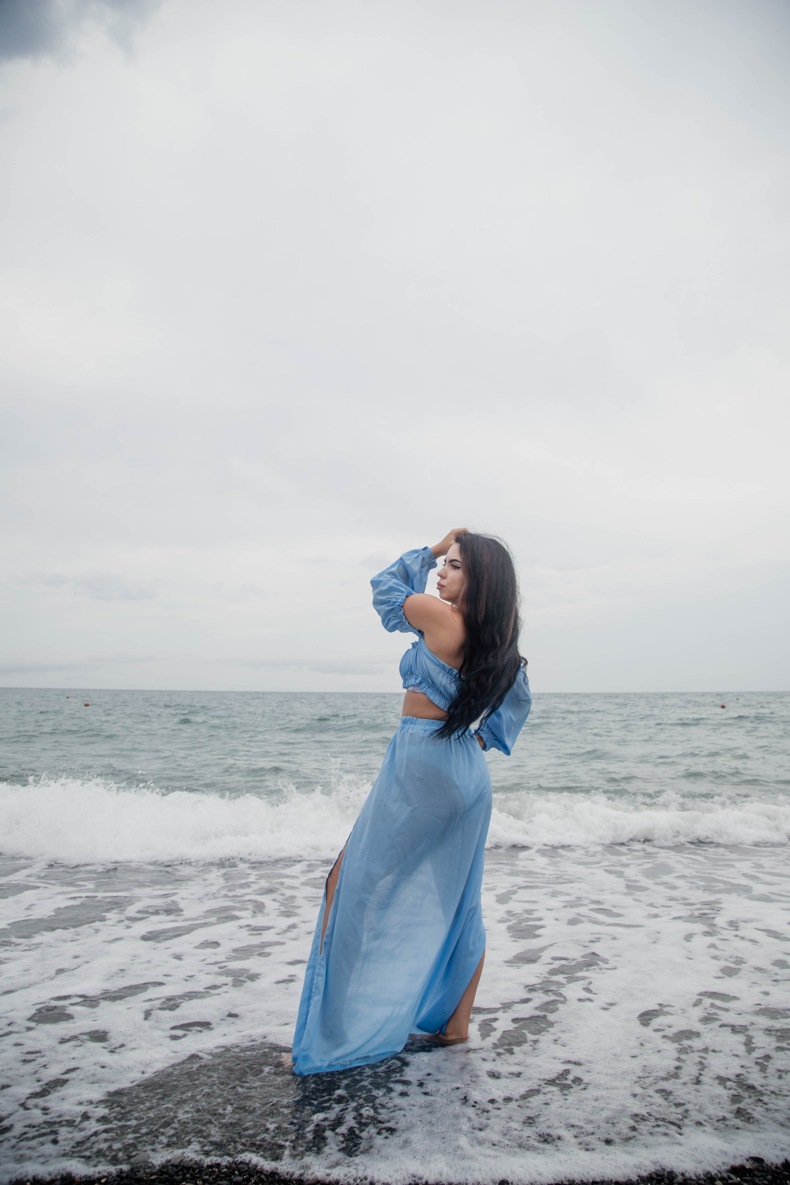 Портретная фотосессия для Арины на пляже. Свадебный, семейный, детский фотограф в Сочи Виолетта Александрова