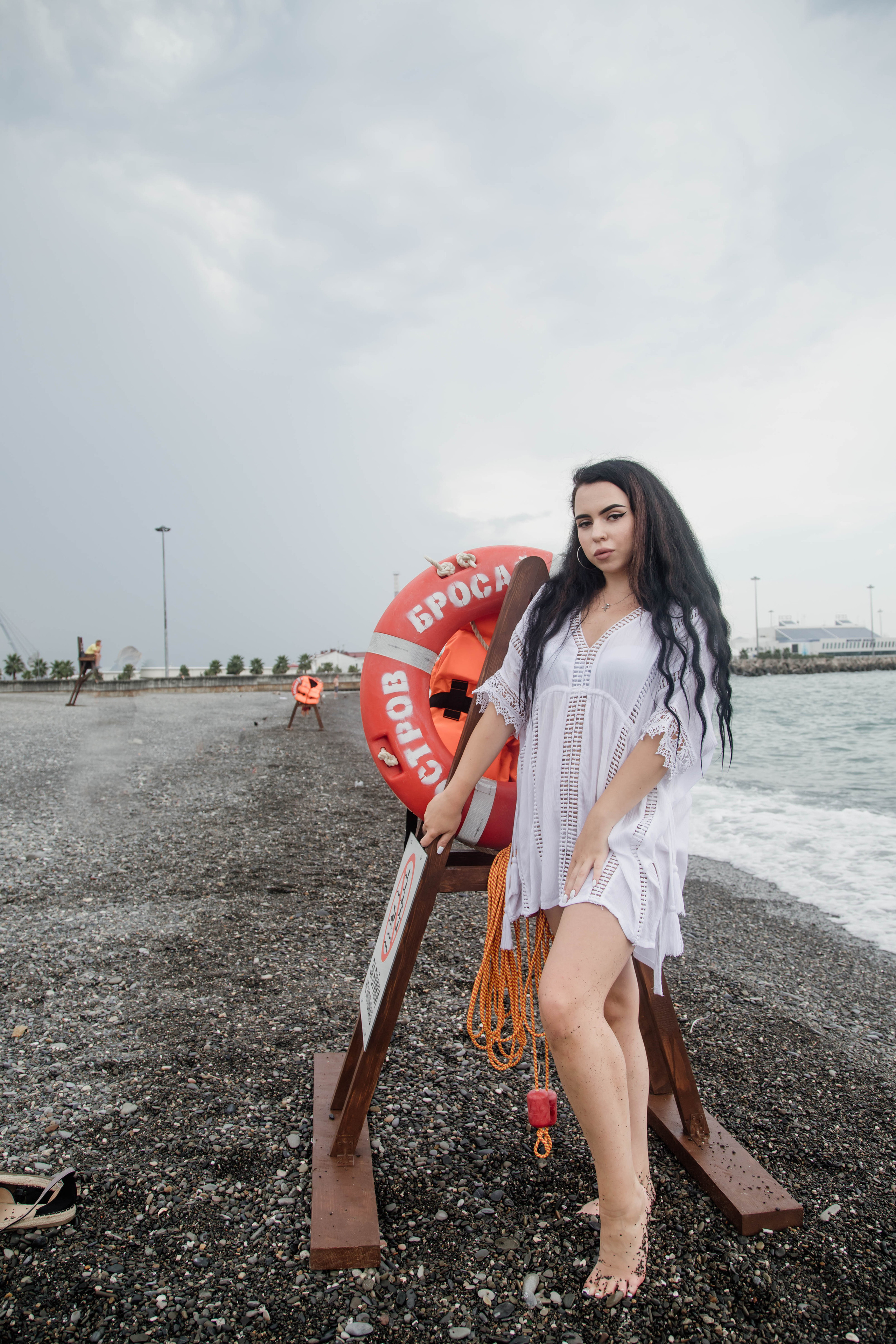 Портретная фотосессия для Арины на пляже. Свадебный, семейный, детский фотограф в Сочи Виолетта Александрова