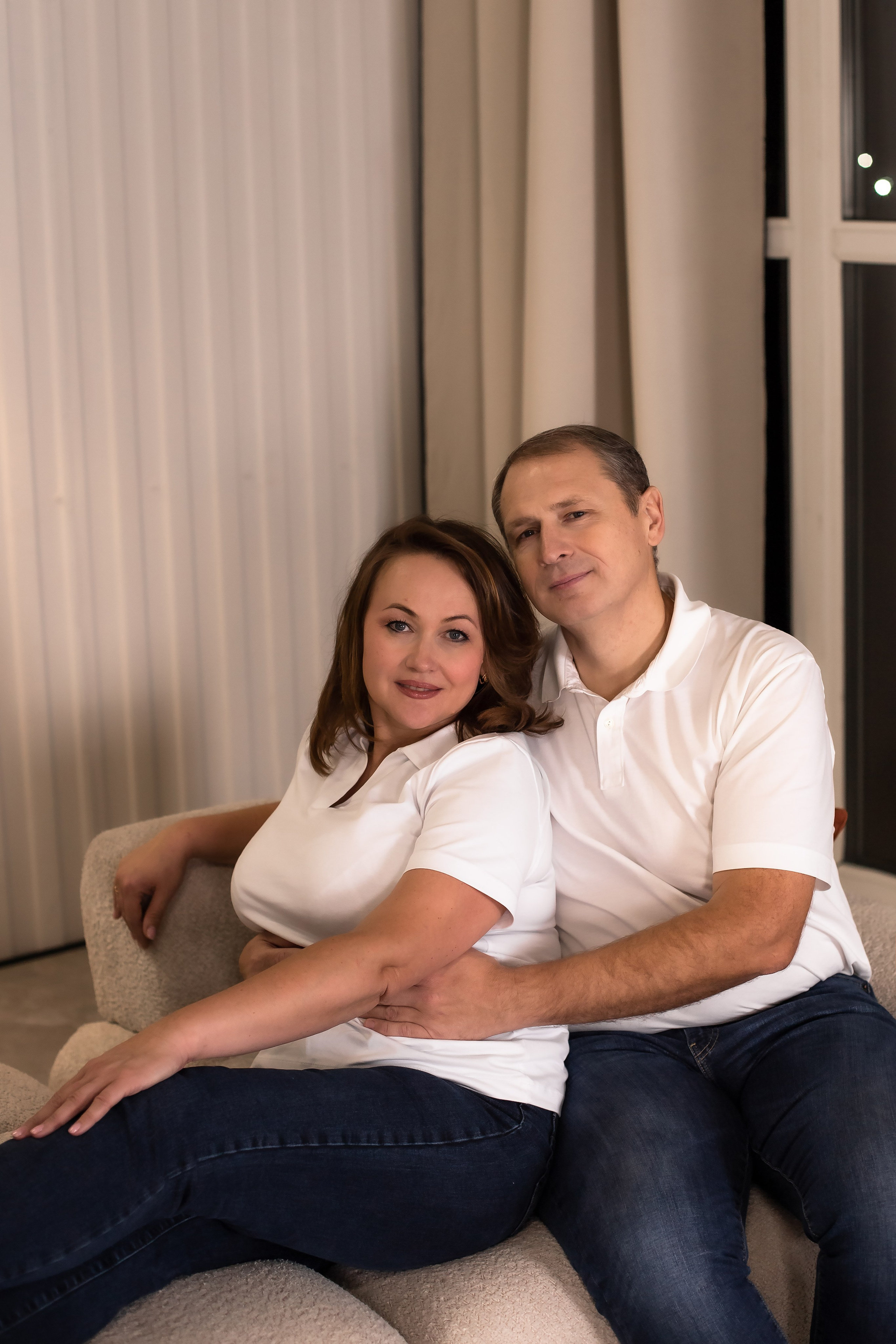 Алена. Семейная съемка в зале Крем. Фотограф в Калининграде Решетникова Алина