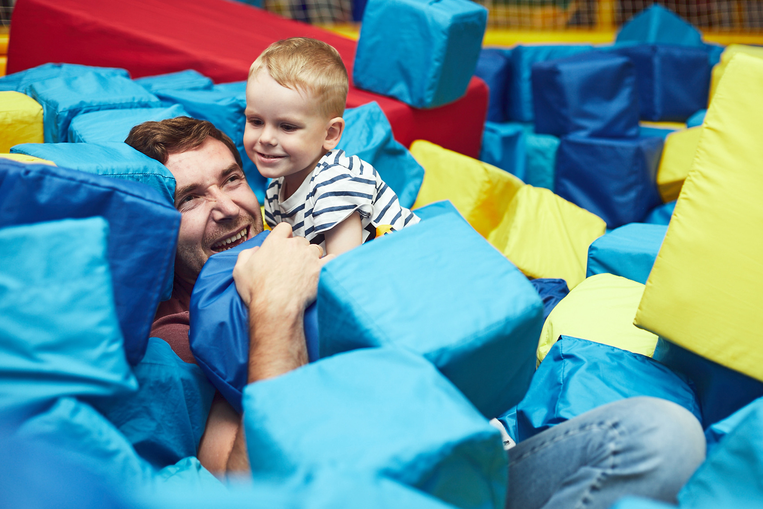 Максиму 5 лет. Детский и семейный фотограф в Красноярске Настя Ярош