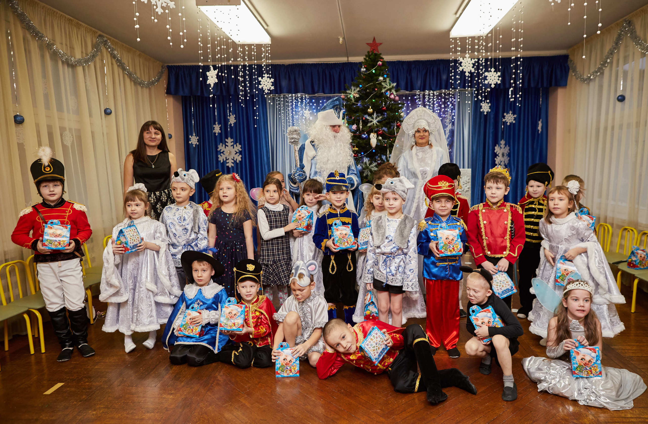 Новогодний утренник, д/с 33 группа «Непоседа». Детский и семейный фотограф в Красноярске Настя Ярош