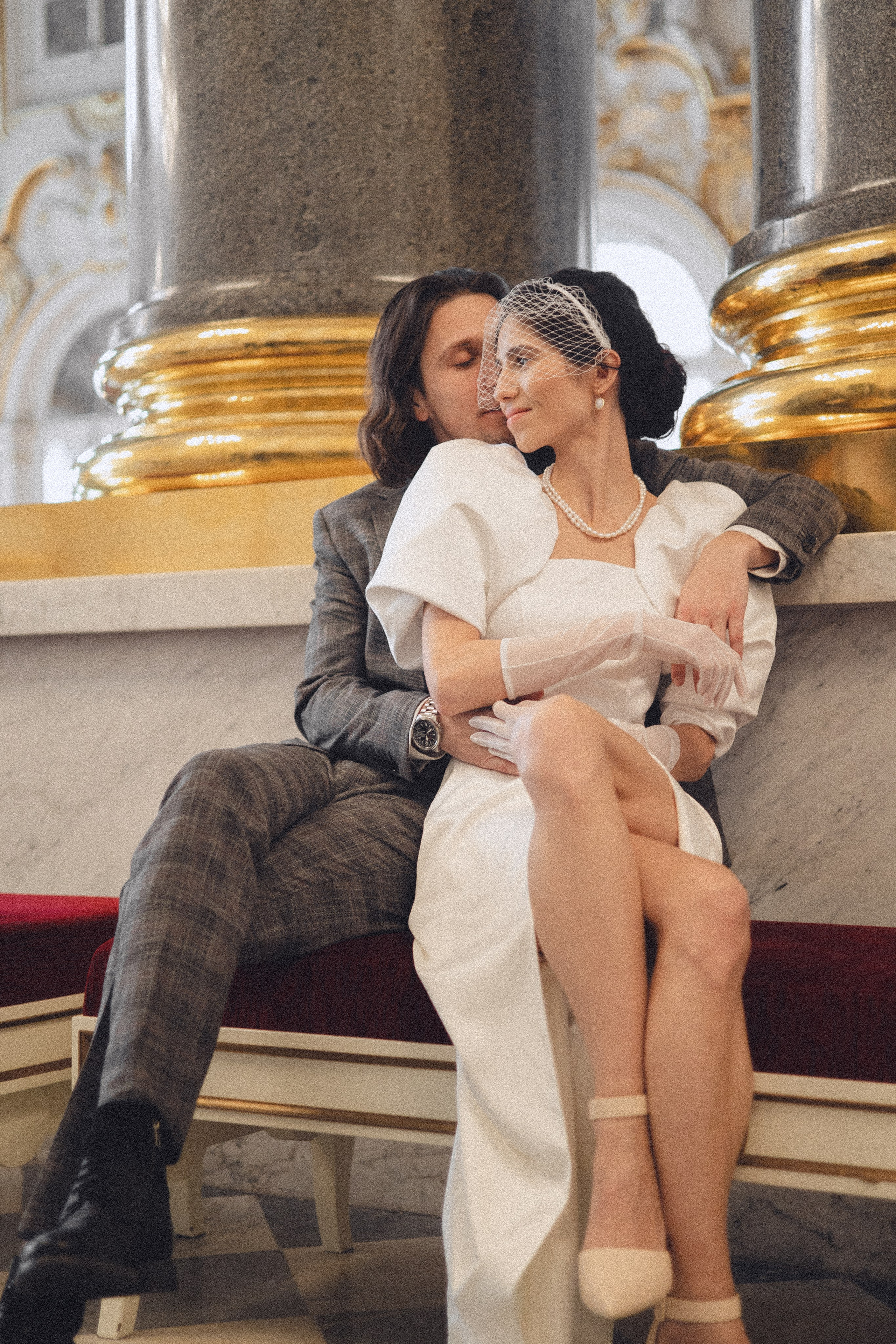 Свадебная съемка в Эрмитаже. Фотограф в Санкт-Петербурге Осокина Елизавета