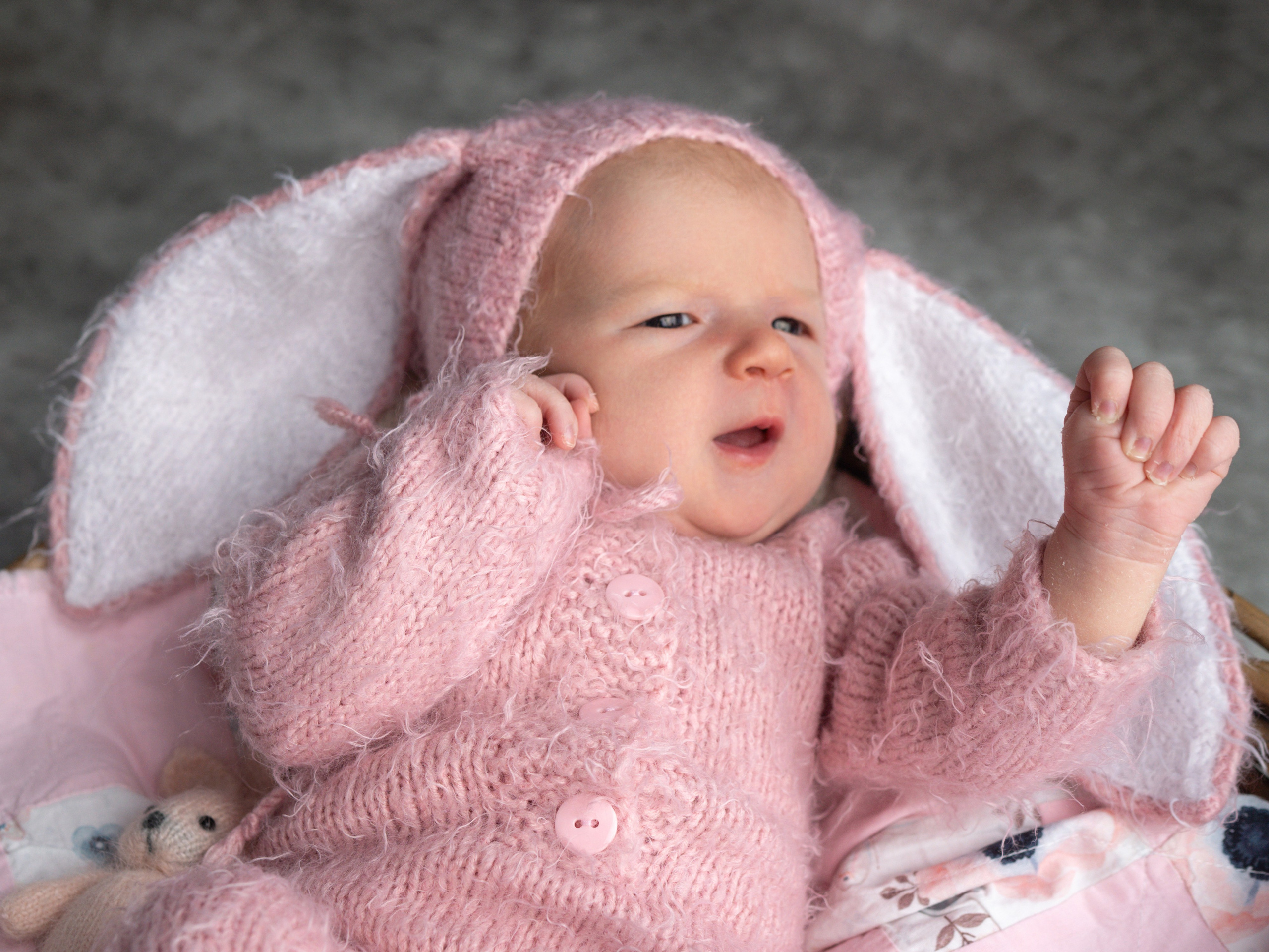 НьюБорн Алиса. Фотограф Зинаида Евдокимова