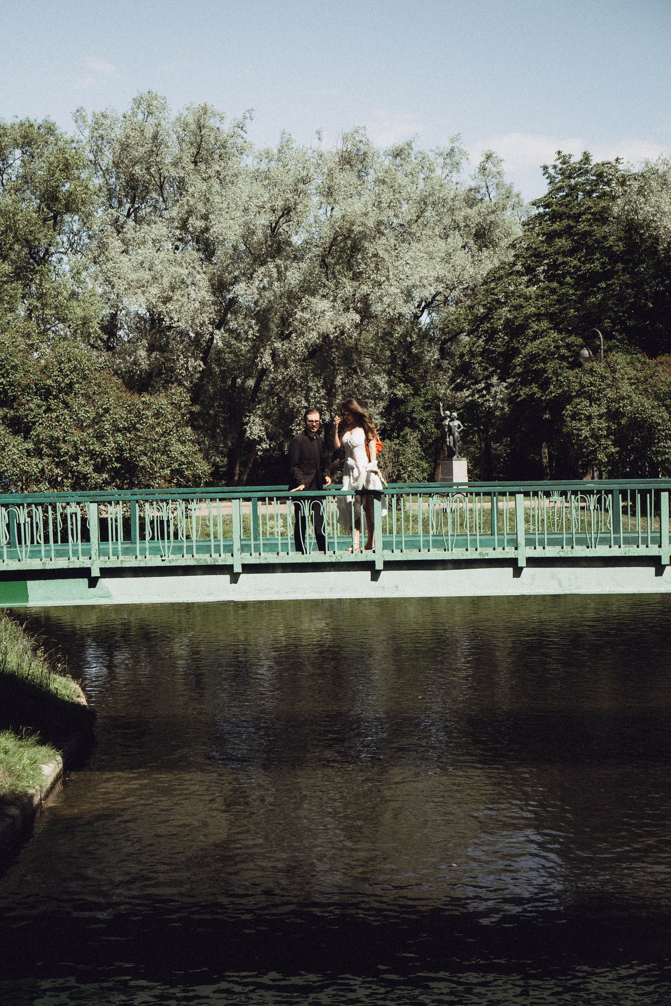 СВАДЕБНАЯ СЬЕМКА В ПАРКЕ ПОБЕДЫ И ПРОГУЛКА ПО МОСКОВСКОМУ ПРОСПЕКТУ. Профессиональный фотограф, Санкт-Петербург — Виктория Богомолова