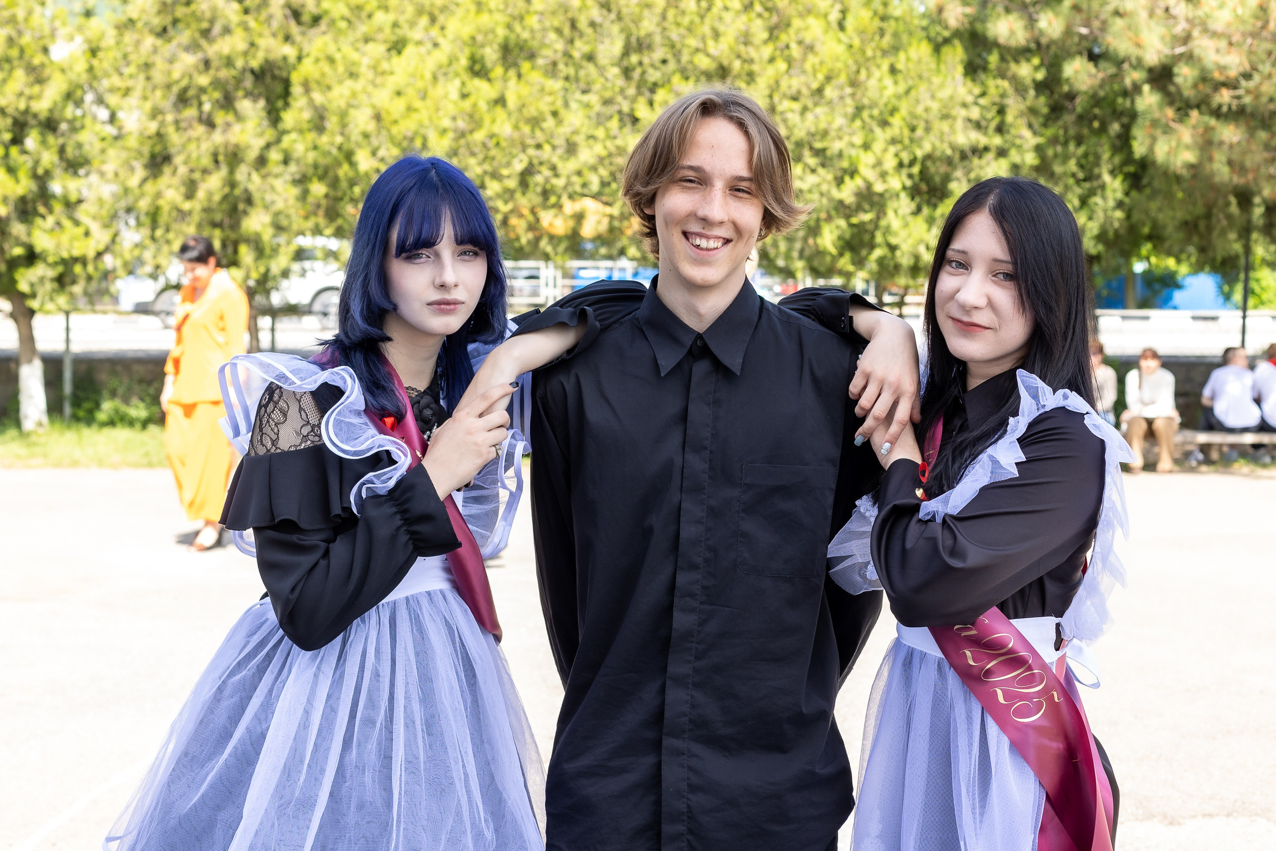 Последний звонок. Выпускные альбомы Майкоп, Краснодар Елена Золотарева