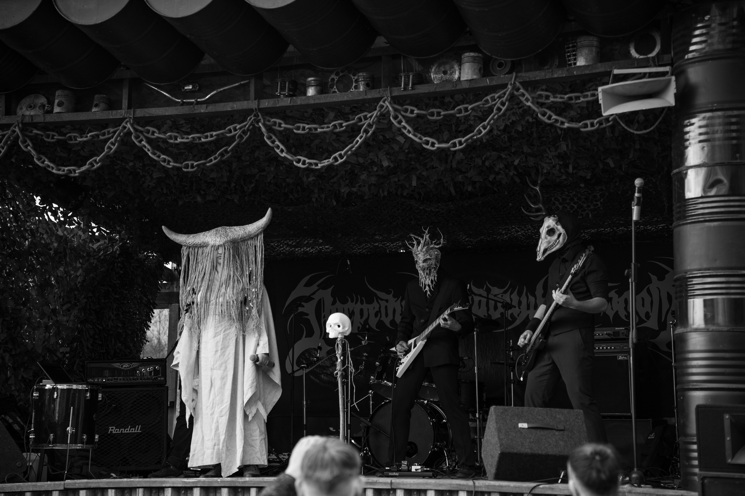 Фестиваль «ПОСРЕДИ КЛАДБИЩ И БОЛОТ»|Архангельск. Концертный и репортажный фотограф в Санкт-Петербурге Слава Пахомов