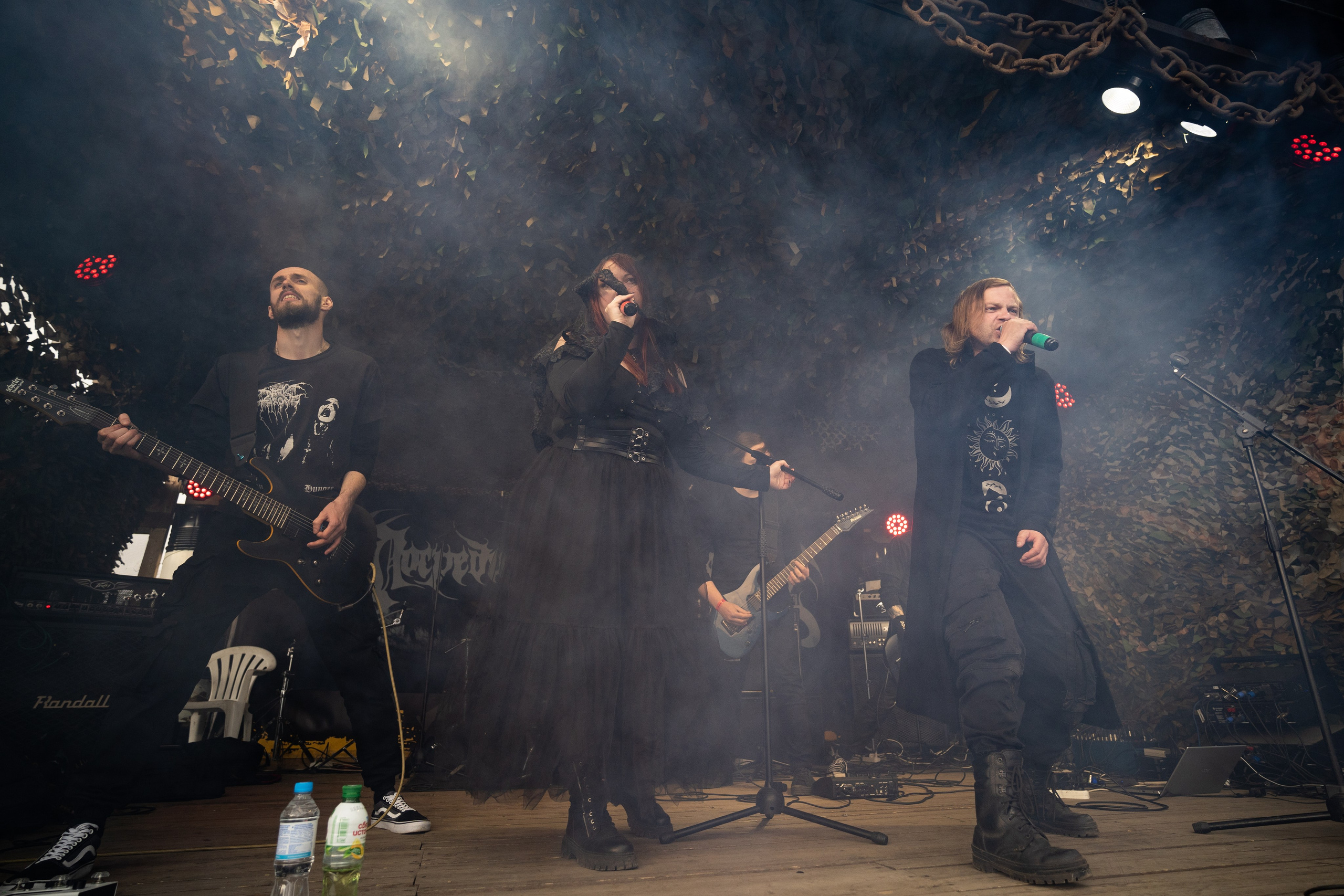 Фестиваль «ПОСРЕДИ КЛАДБИЩ И БОЛОТ»|Архангельск. Концертный и репортажный фотограф в Санкт-Петербурге Слава Пахомов