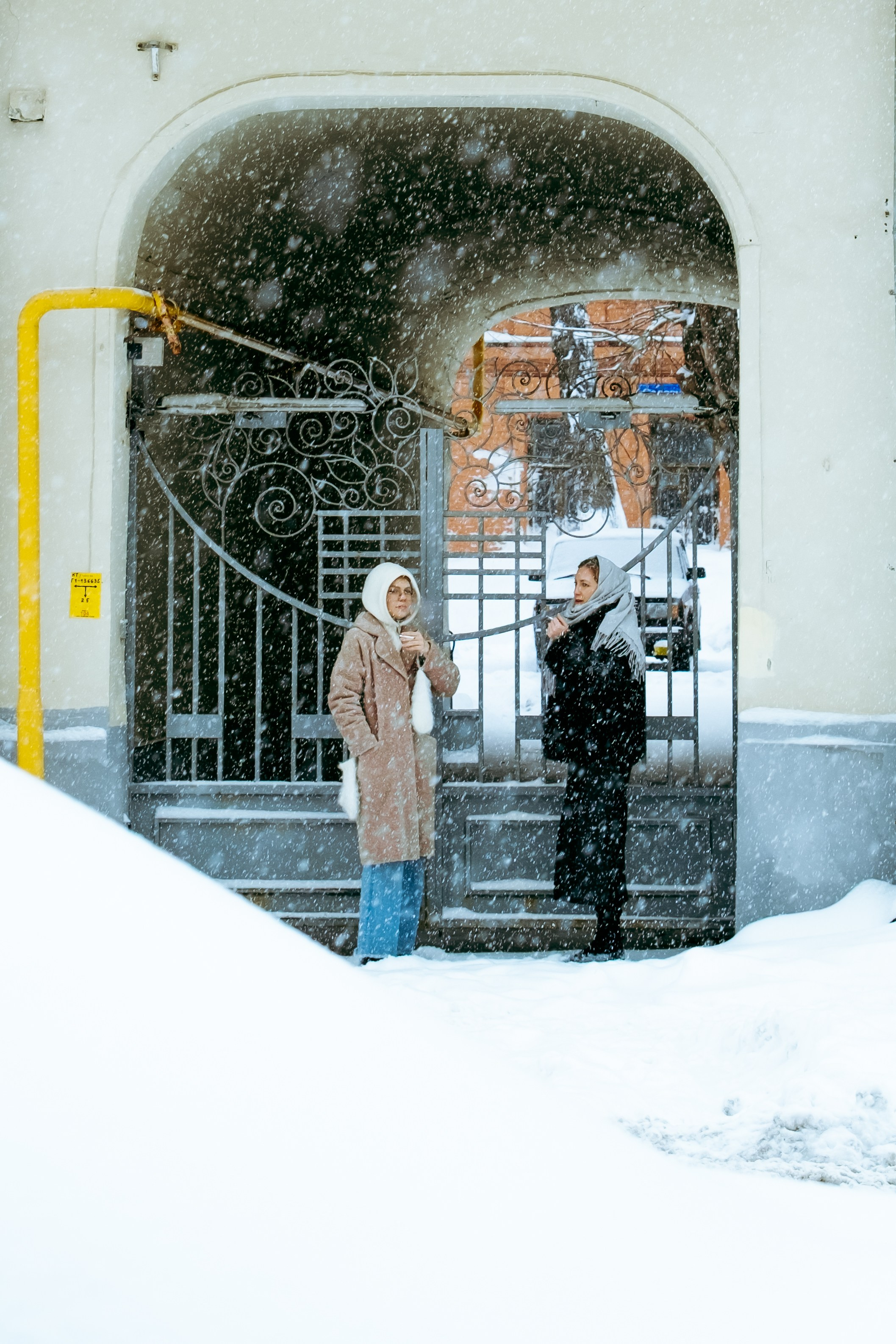 Street: снежная Москва