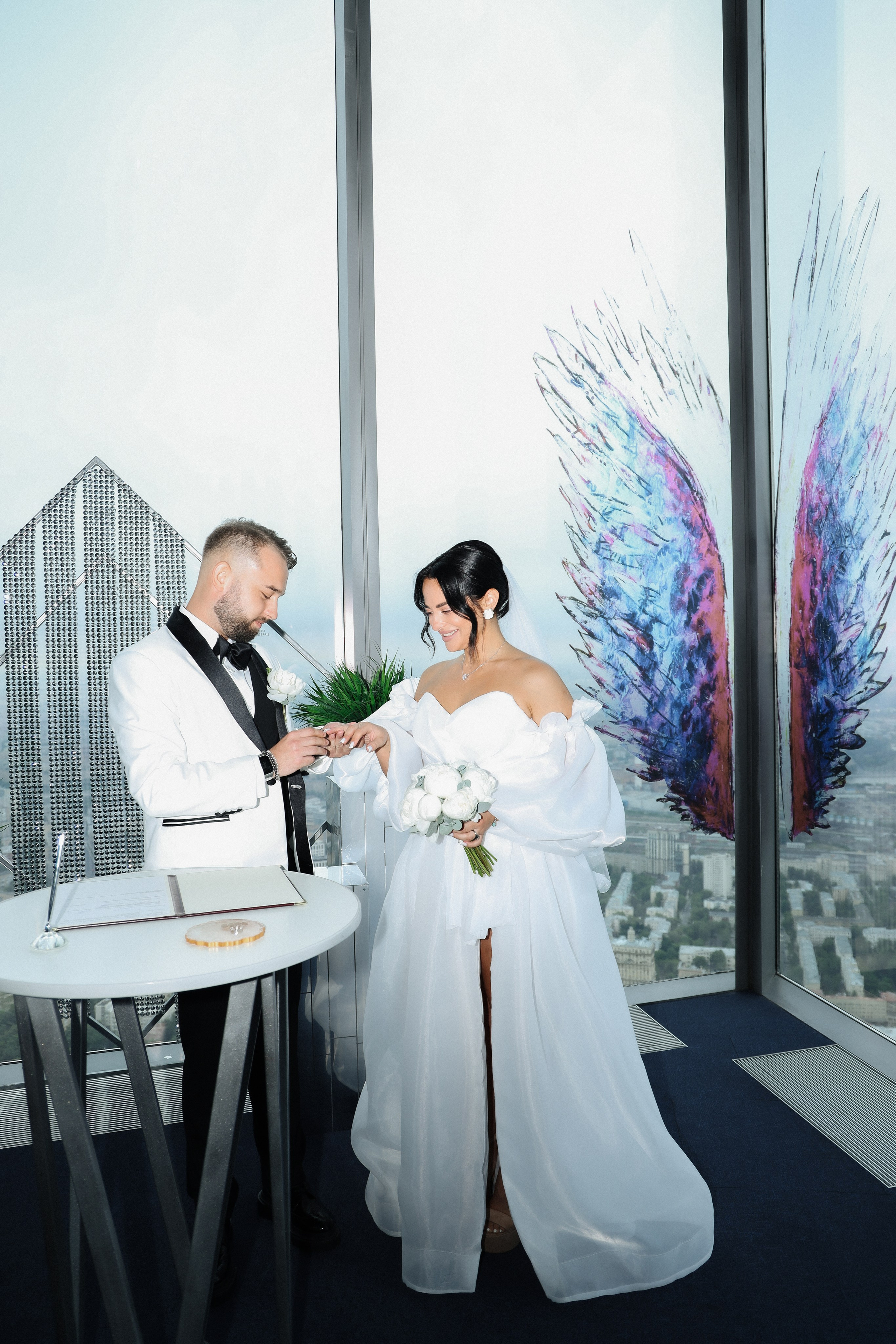 Т. + А. Роспись в Сити, прогулка по набережным Москвы. Семейный и lovestory фотограф в Москве Светлана Коняхина