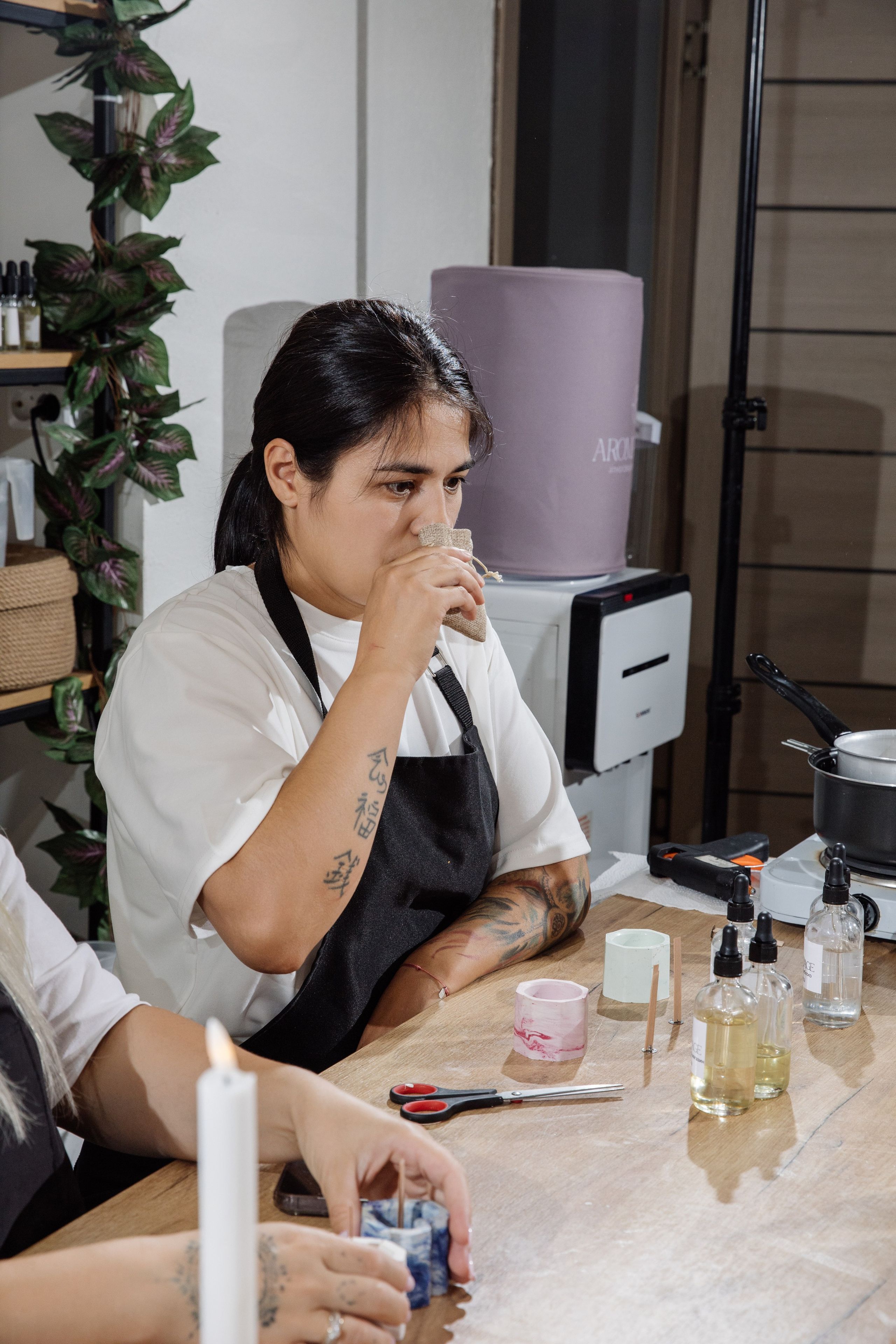 День рождения Марии в студии AROMALAGE — тёплый творческий праздник